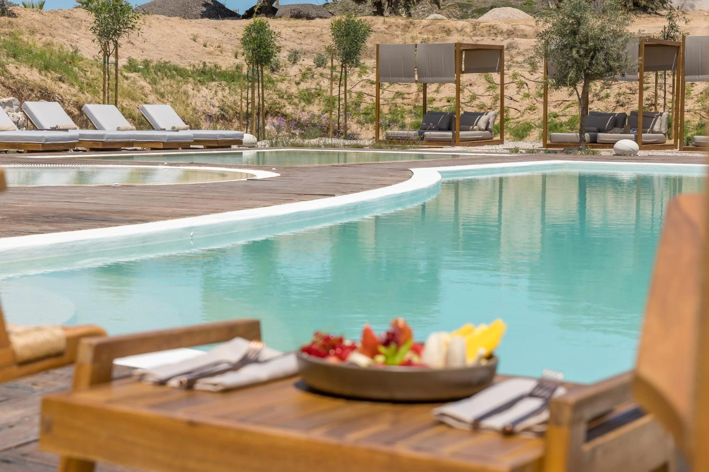 Food and drinks in Golden Milos Beach Ηouse by Domotel