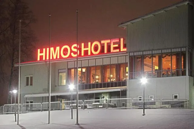 Facade/entrance in Hotel Himos