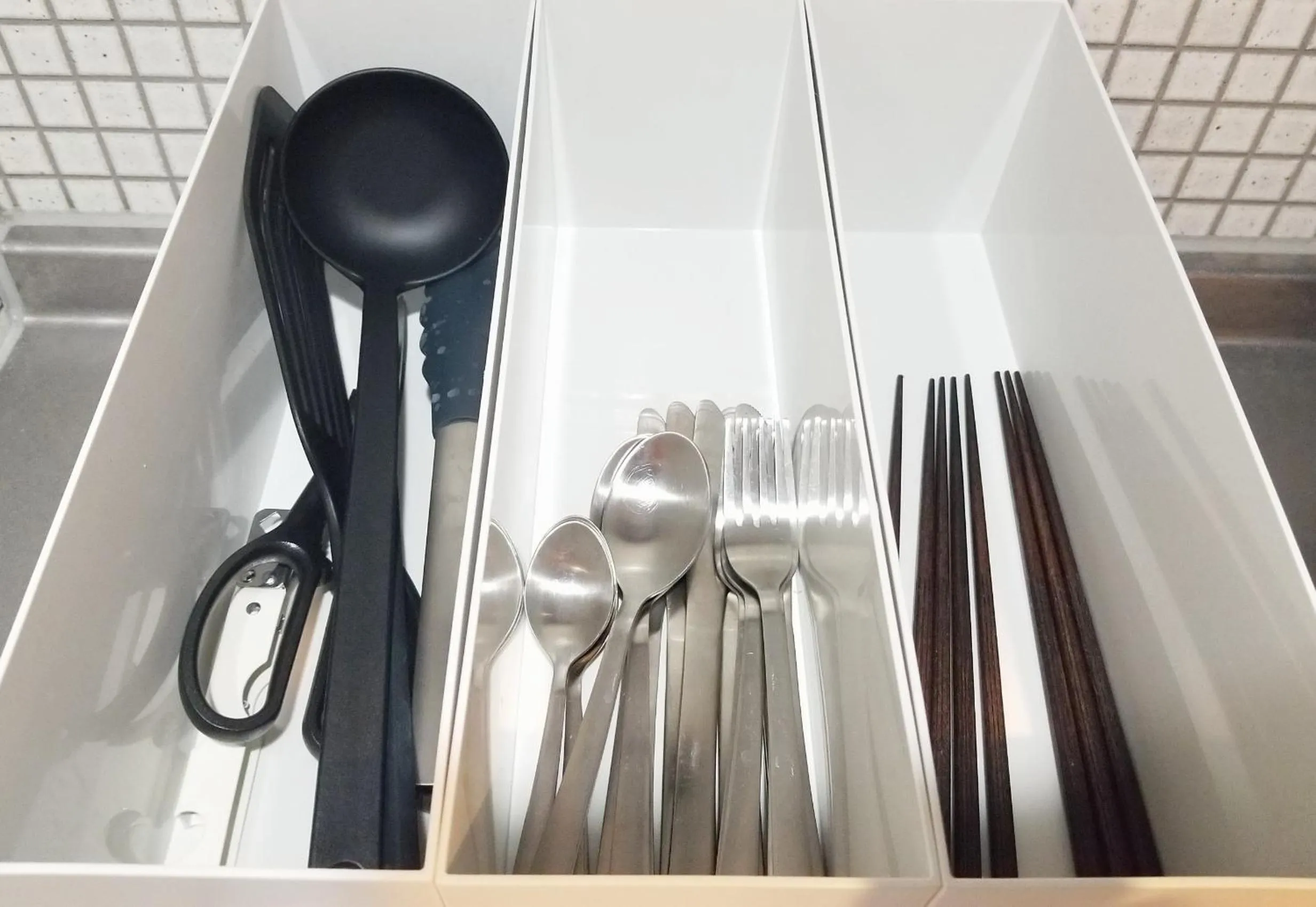 Kitchen or kitchenette in No.10 Kyoto House