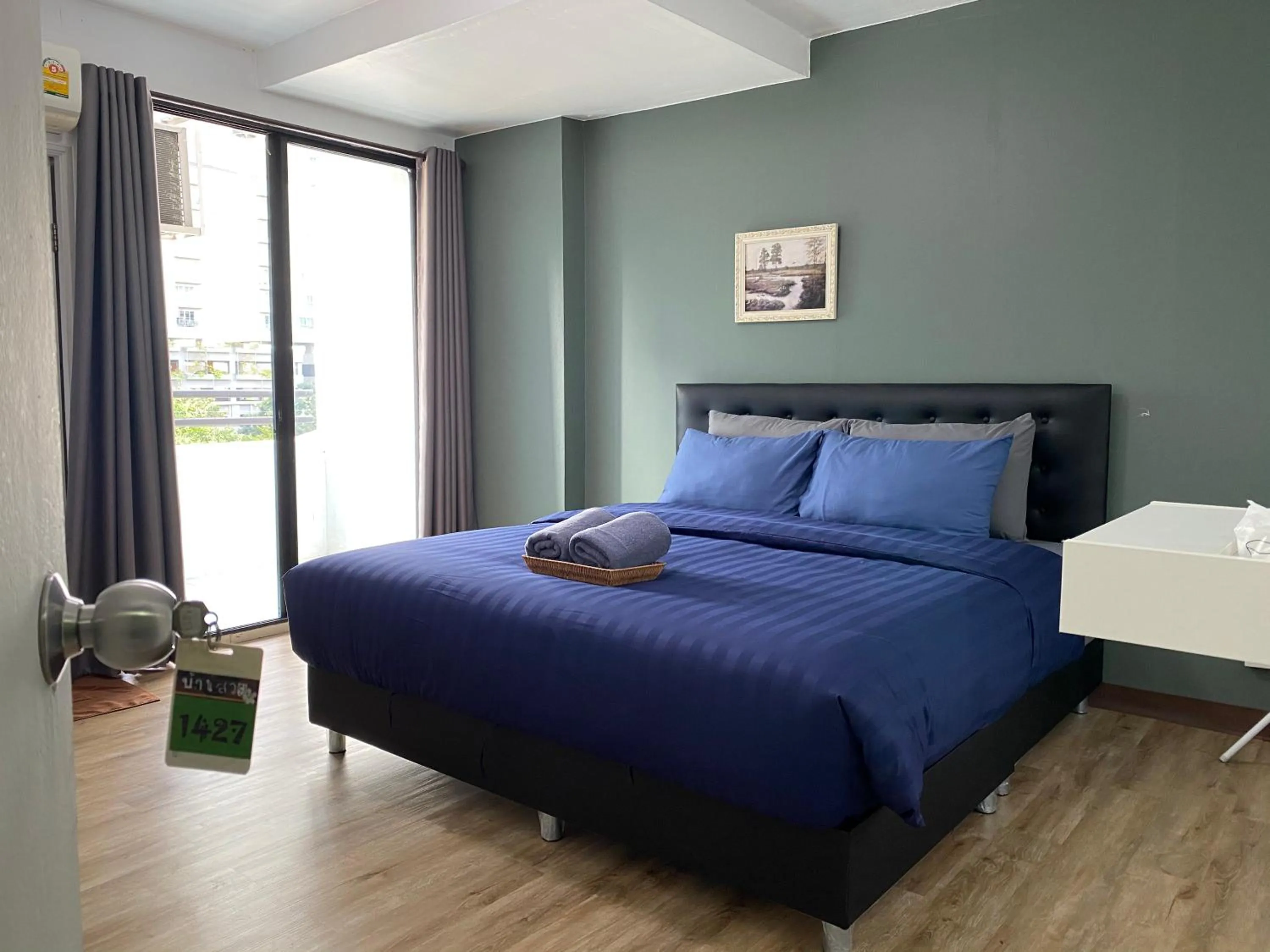 Bed in Baansuay Rattanathibet Apartment