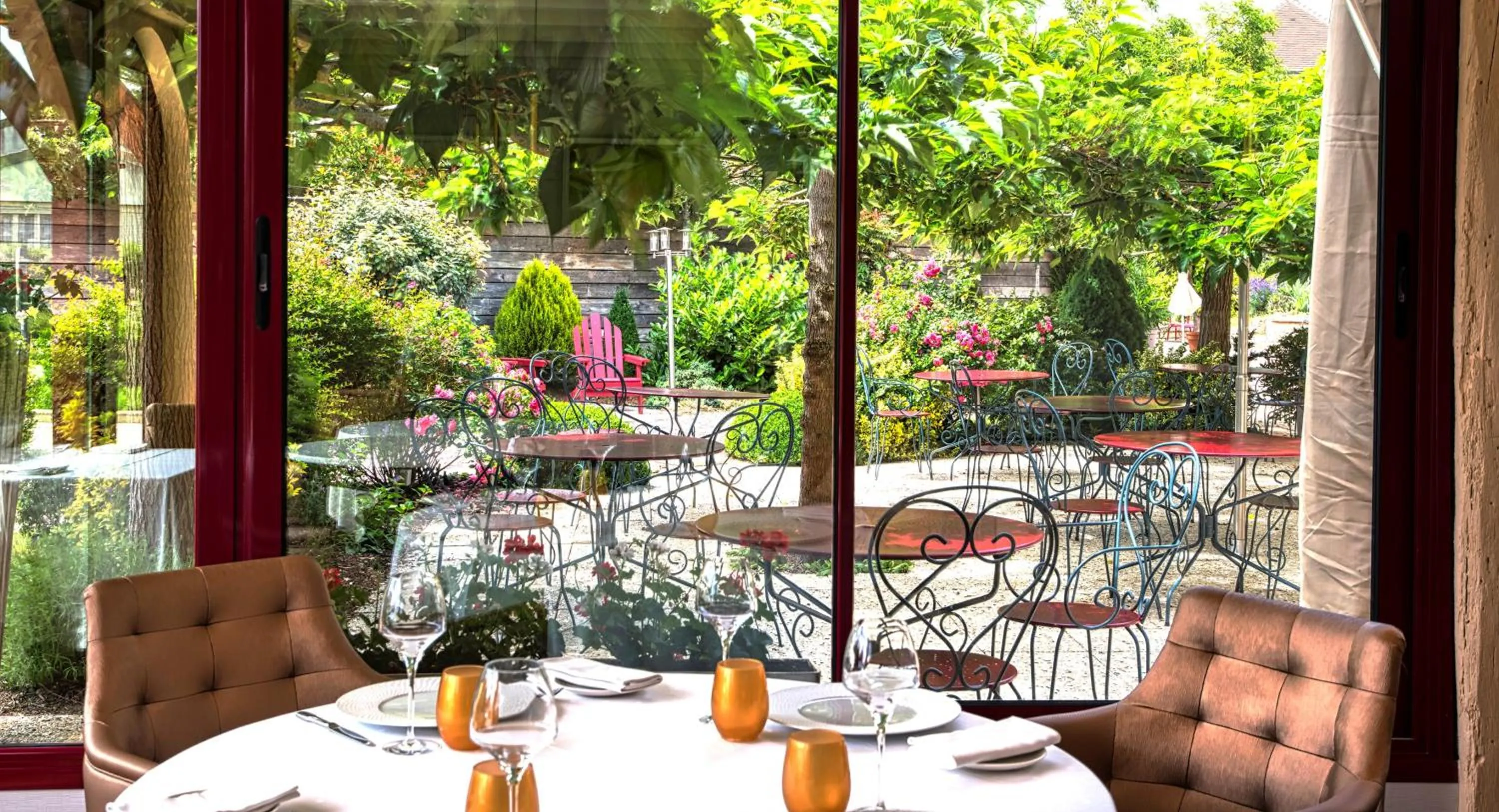 Restaurant/places to eat in Auberge du Lac, Sure Hotel Collection by Best Western