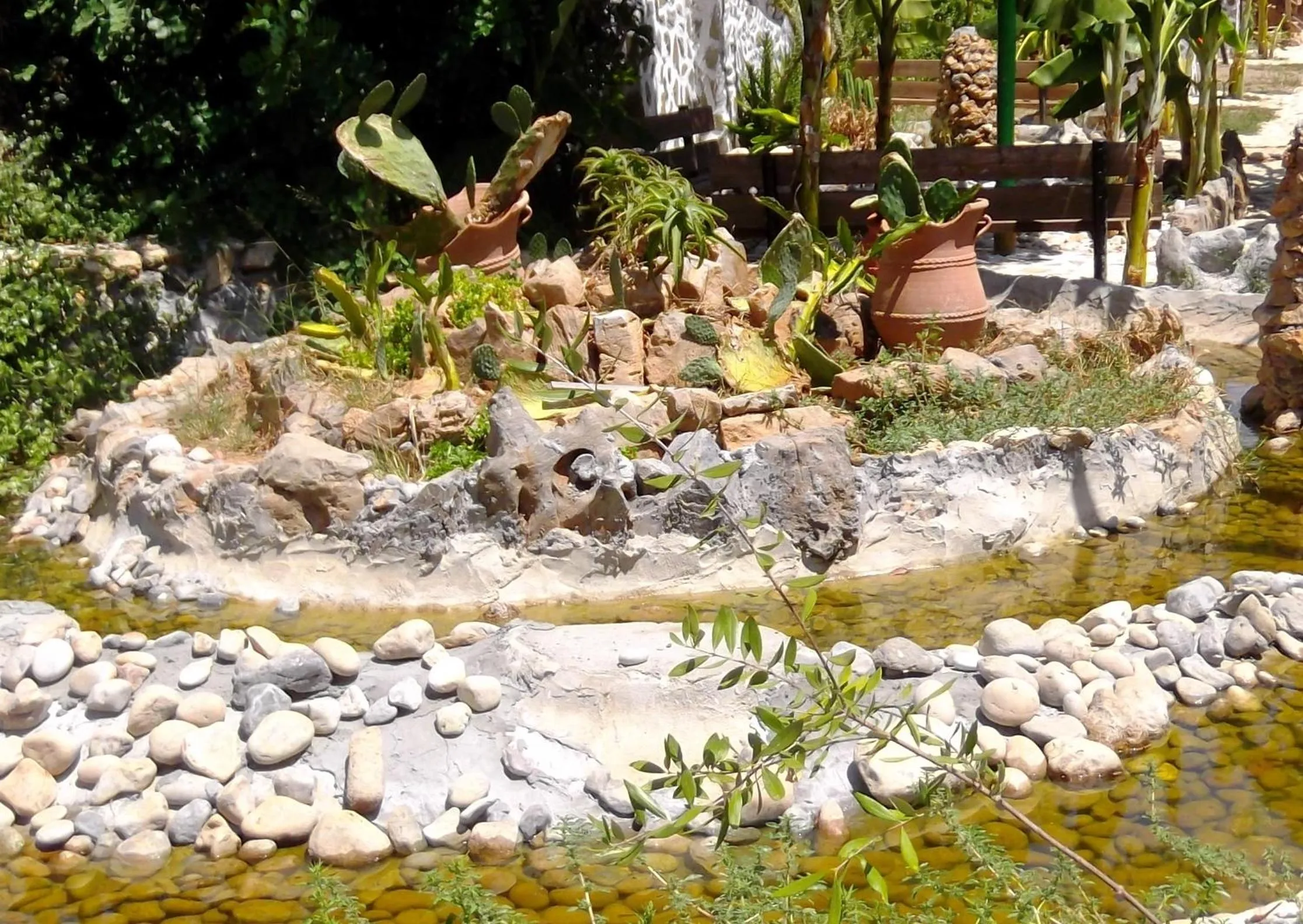 Day in Stone Village Hotel Apartments