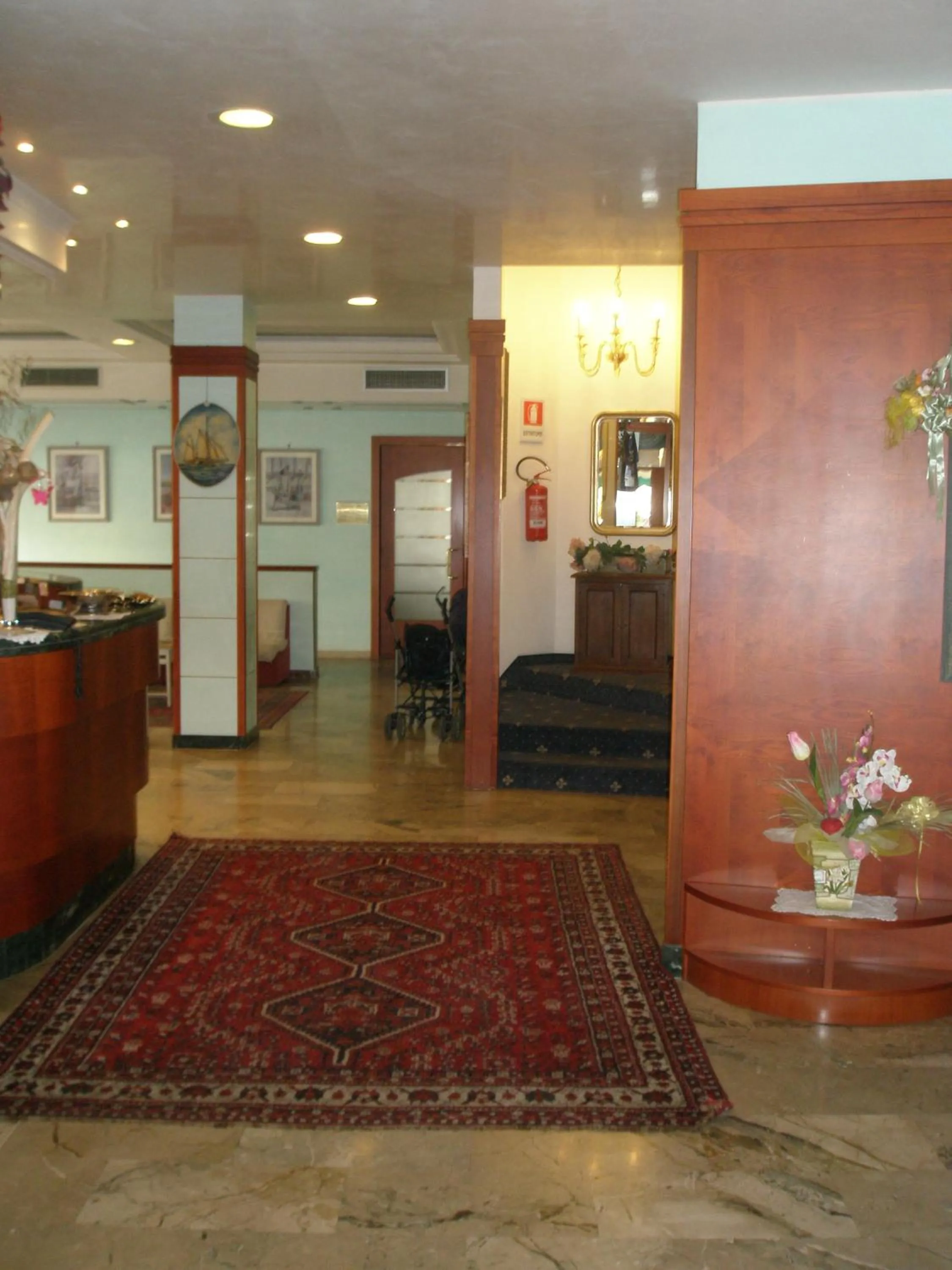 Lobby or reception in Hotel American