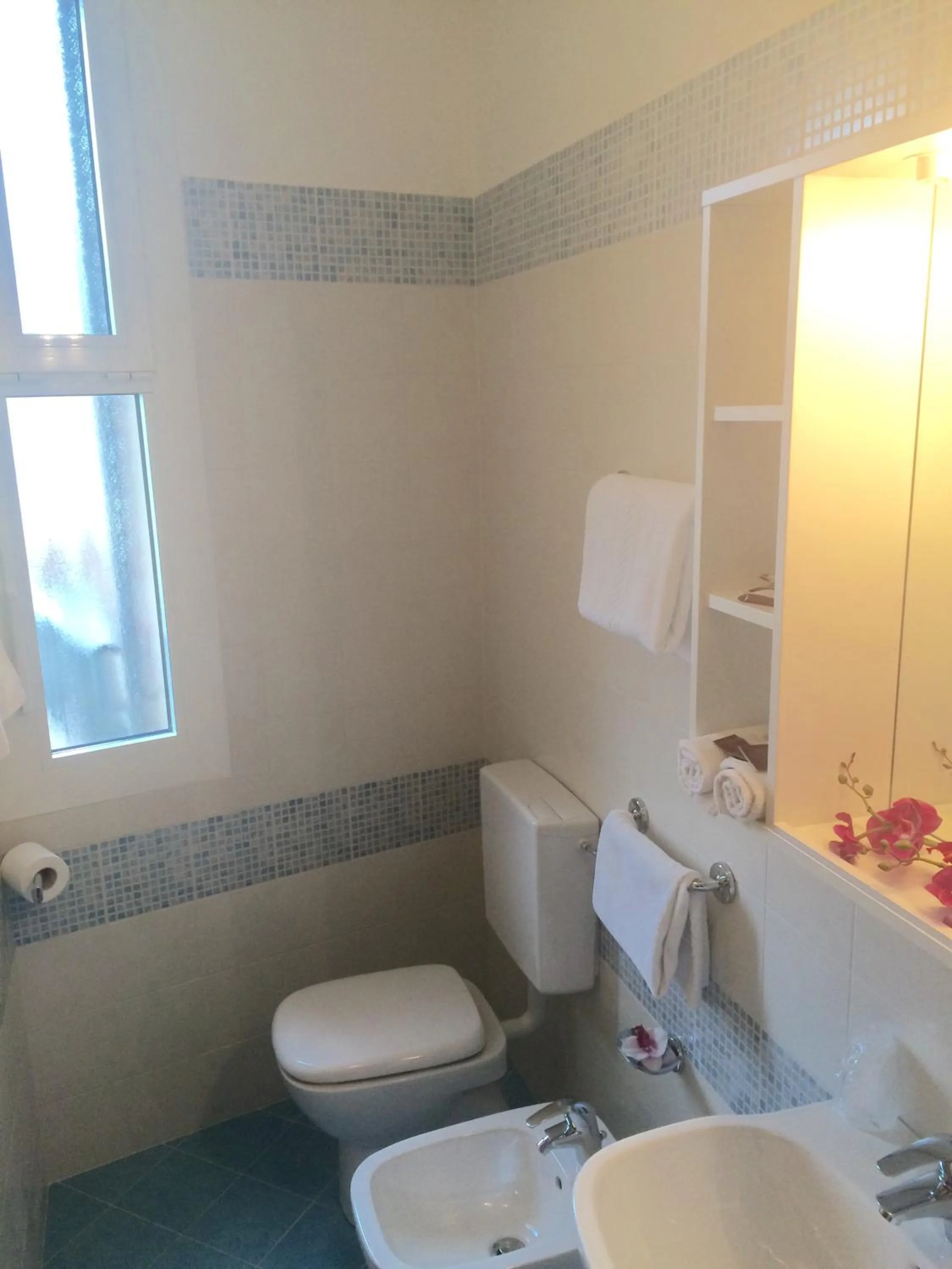 Day in Hotel American