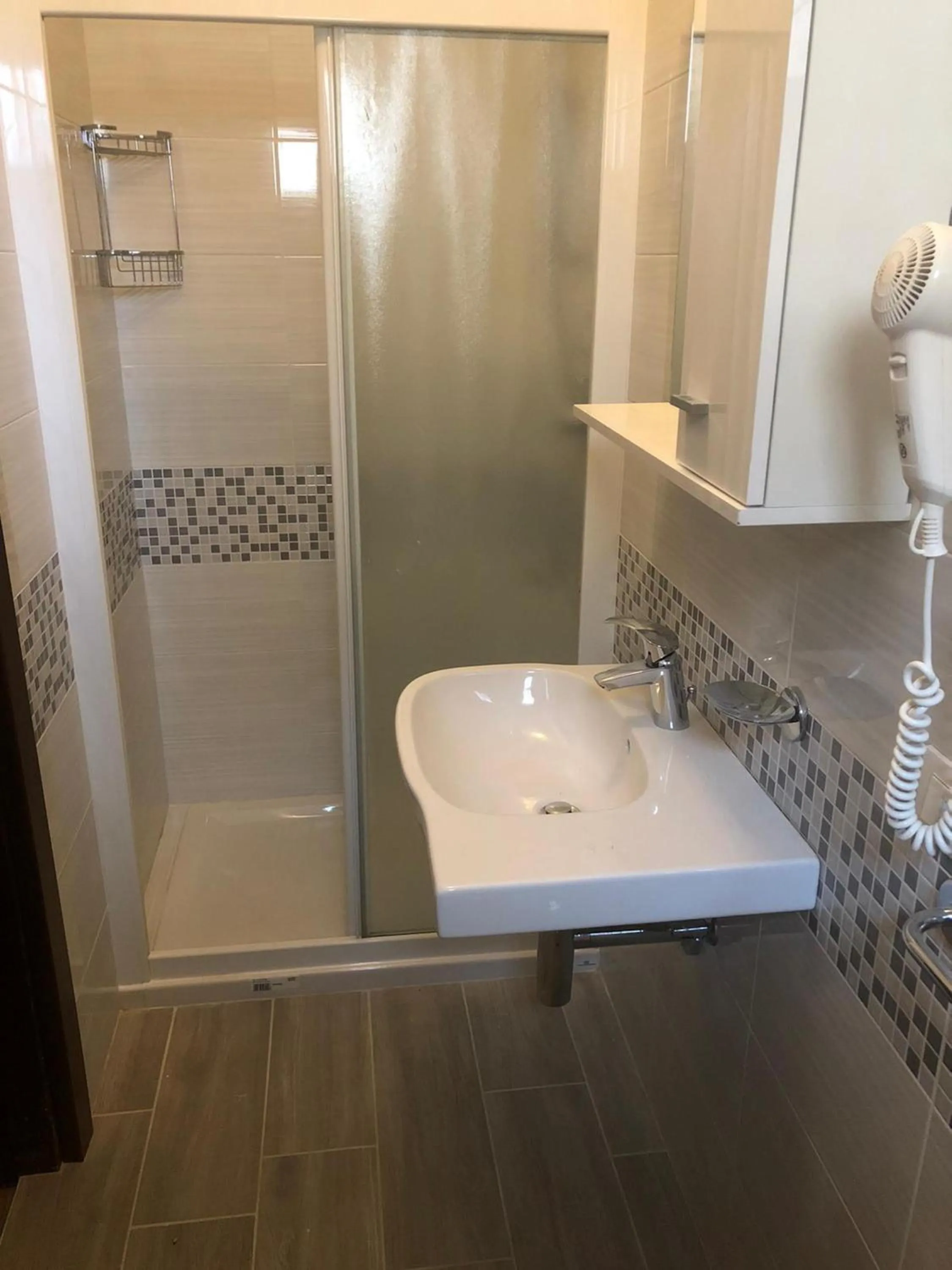 Bathroom in Hotel American