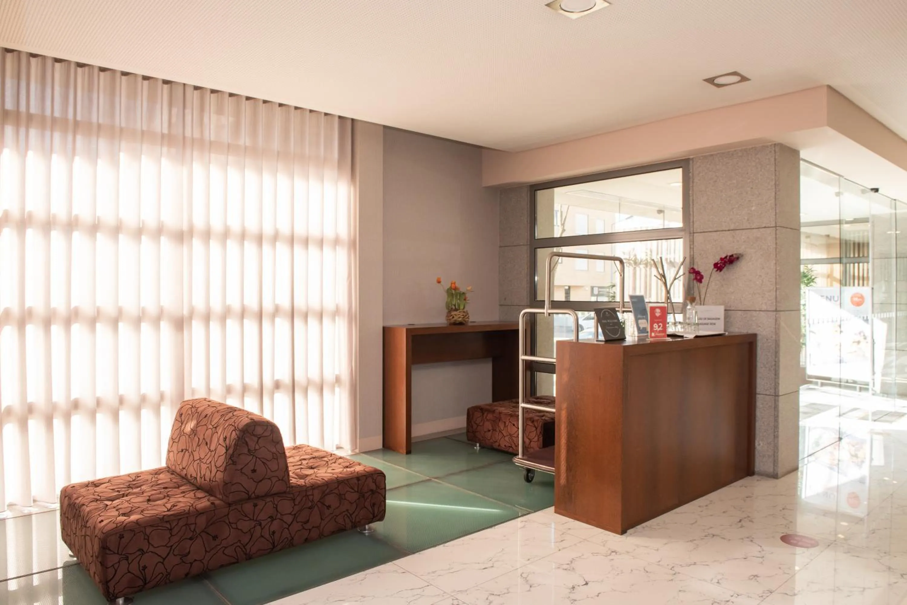 Living room in Eurostars Oporto