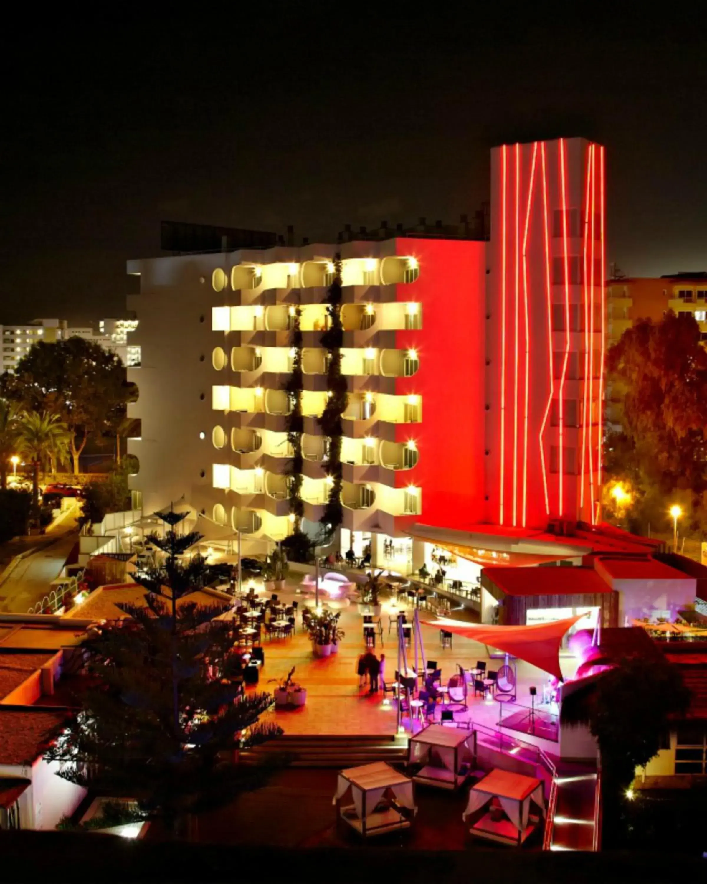 Property building in BG Pamplona Property building in BG Pamplona