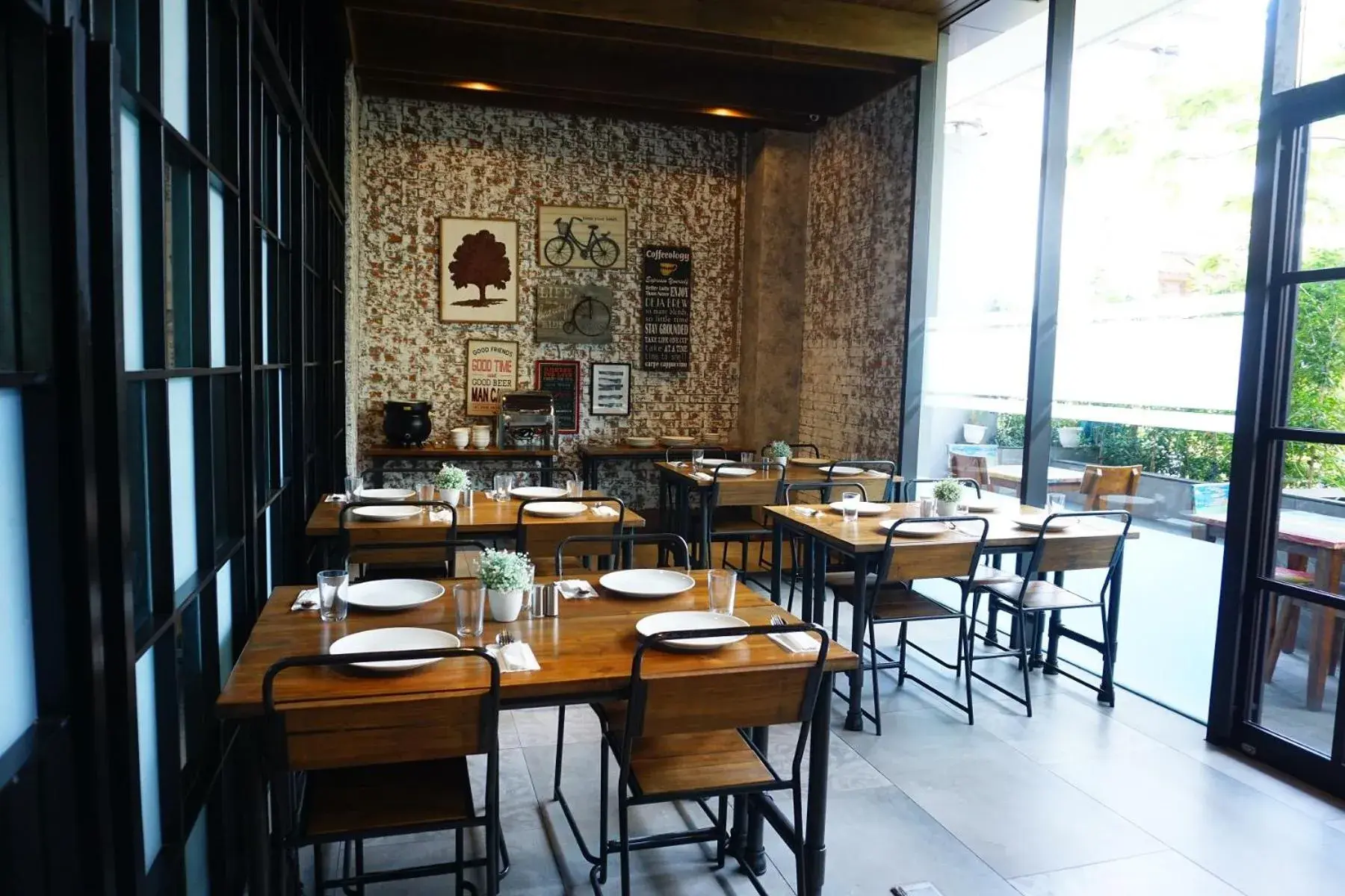 Restaurant/places to eat in Ana Hotel Jakarta Restaurant/places to eat in Ana Hotel Jakarta