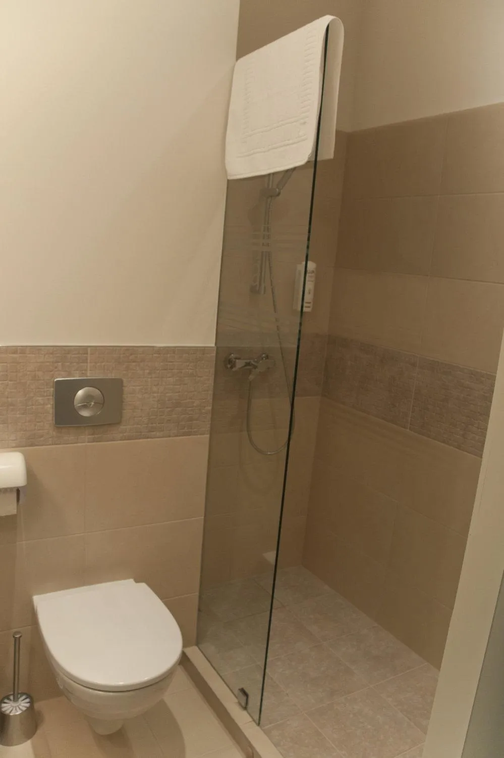 Bathroom in Hotel Vis A Vis