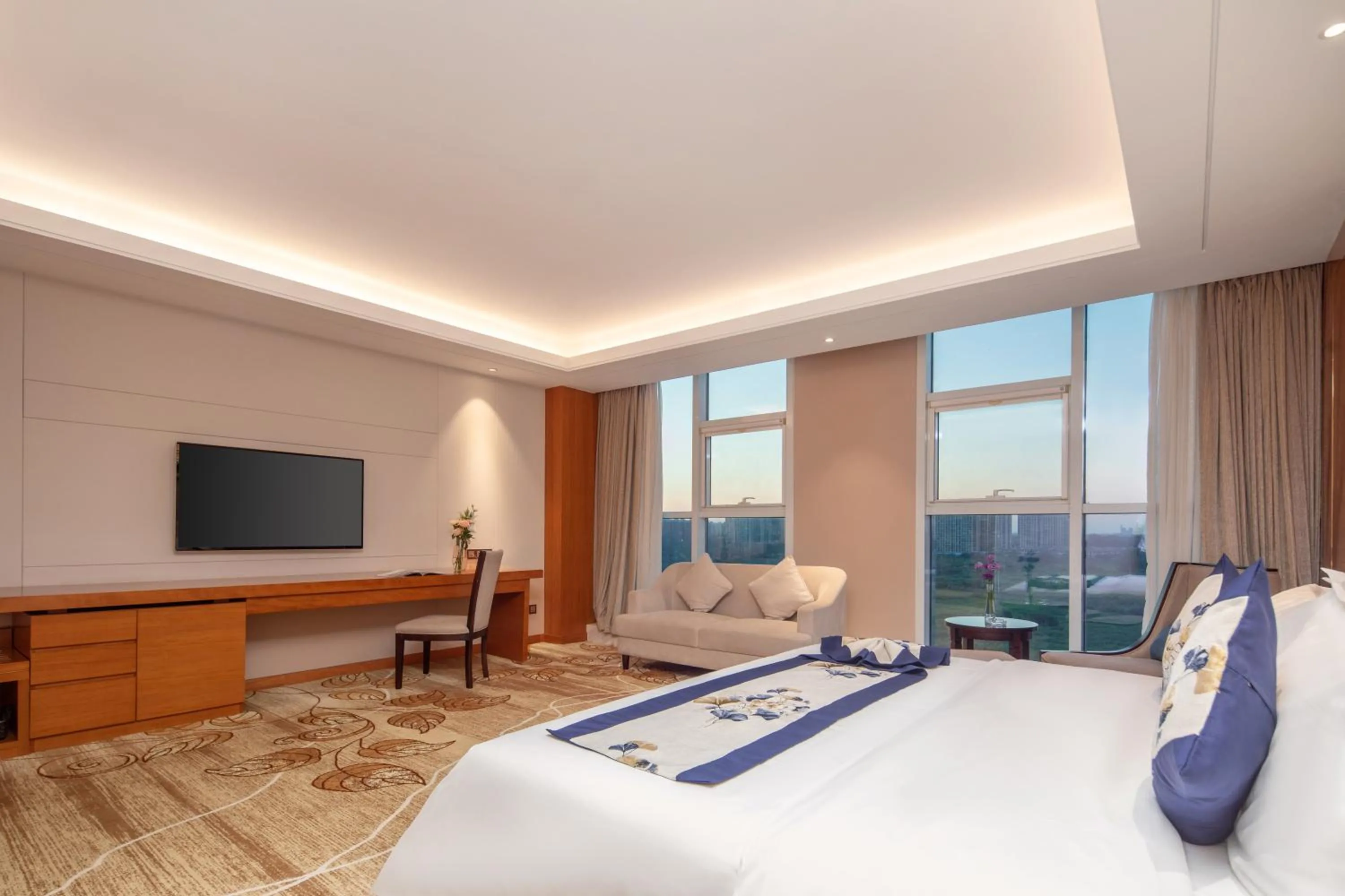 Bed in Metropolo Jinjiang Yongqing Daxing International Airport Hotel