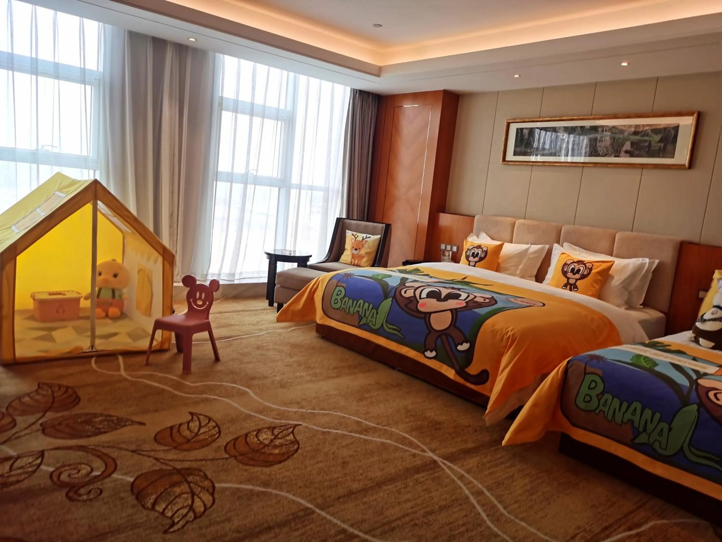 Bed in Metropolo Jinjiang Yongqing Daxing International Airport Hotel