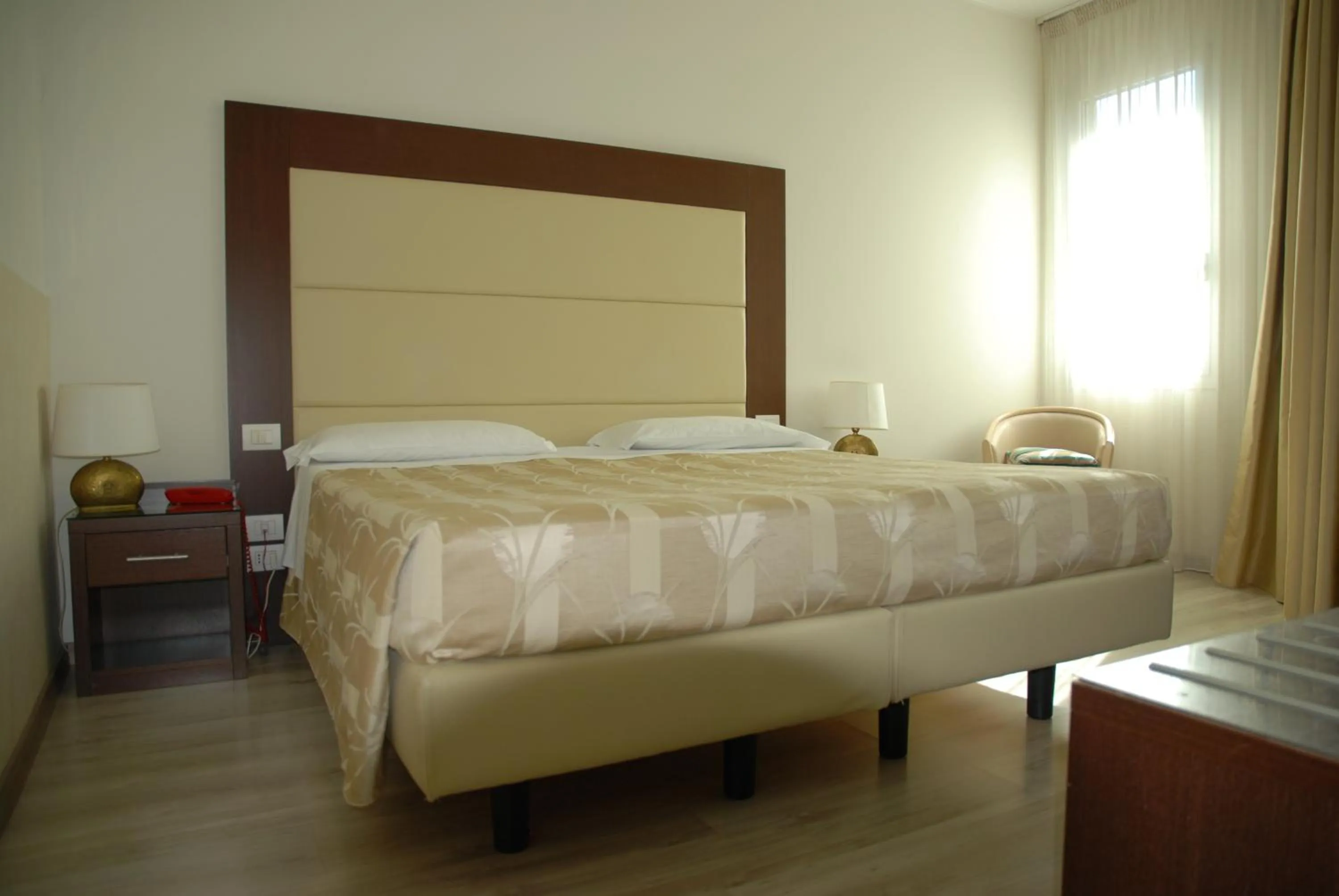 Bedroom, Bed in Hotel Lugano Torretta