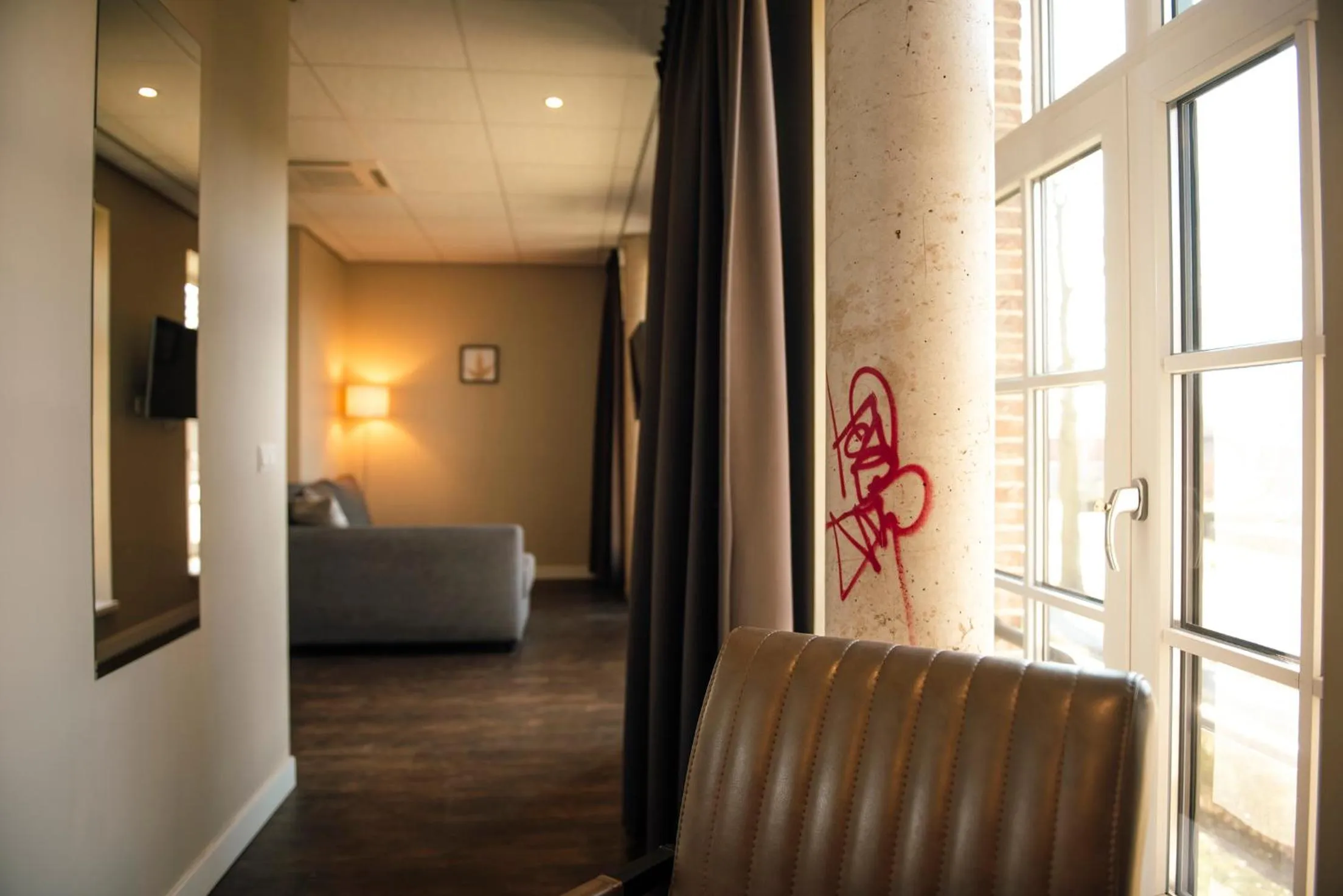 Bed in Hotel de Kastanjefabriek