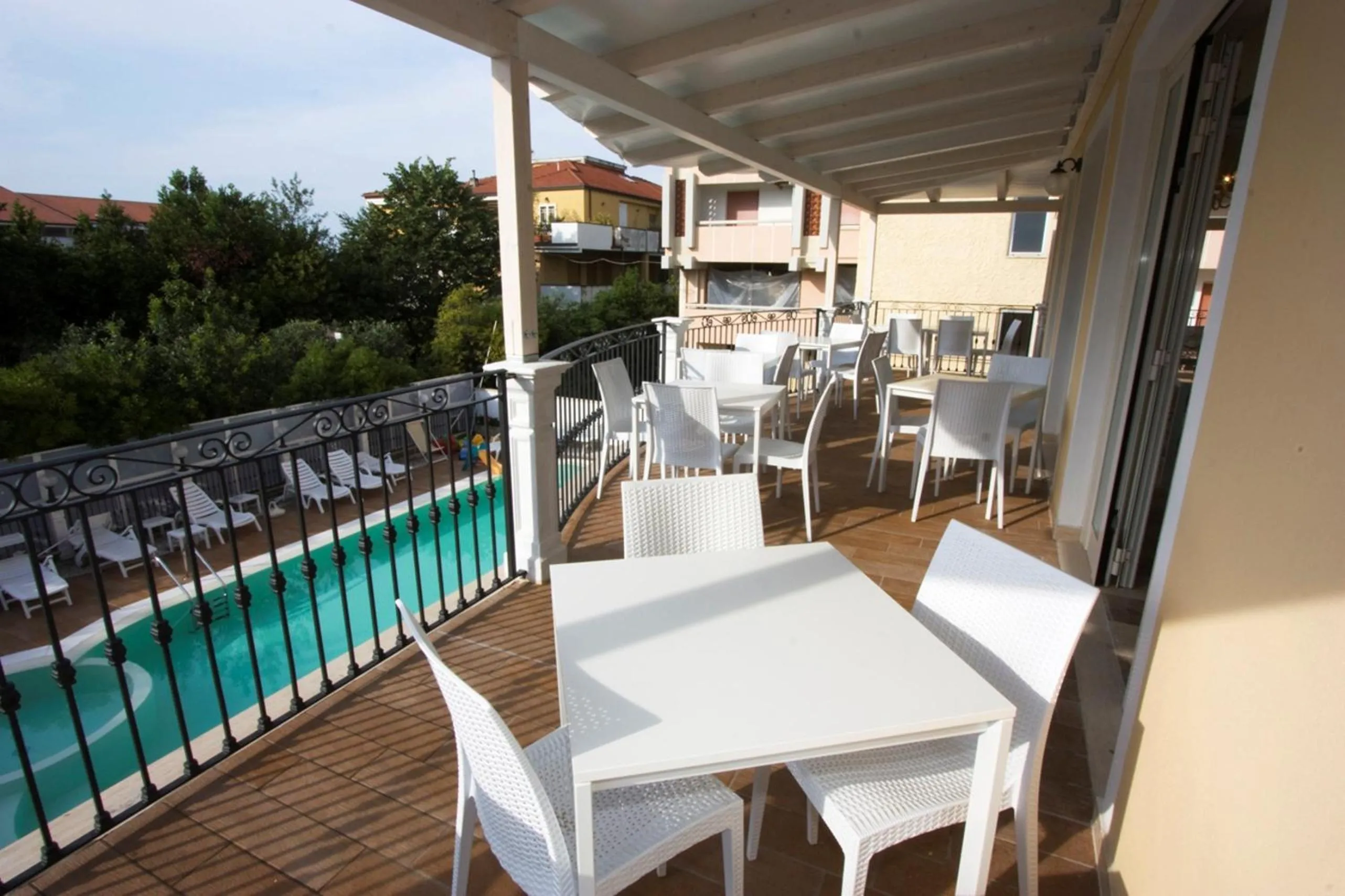Day in Hotel Mocambo piscina, spiaggia e biciclette