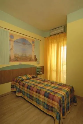 Bed in Hotel Mocambo piscina, spiaggia e biciclette