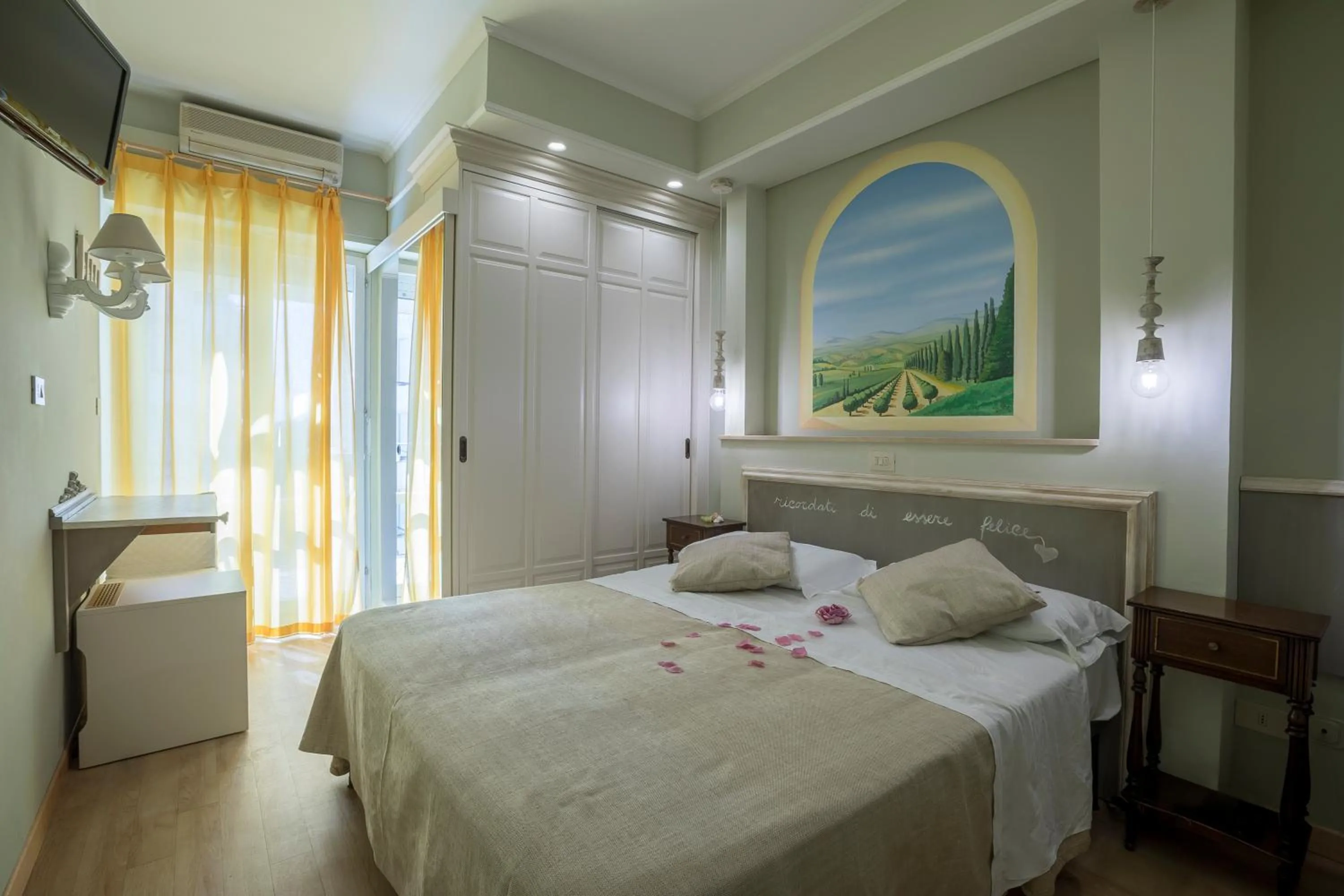 Bed in Hotel Mocambo piscina, spiaggia e biciclette