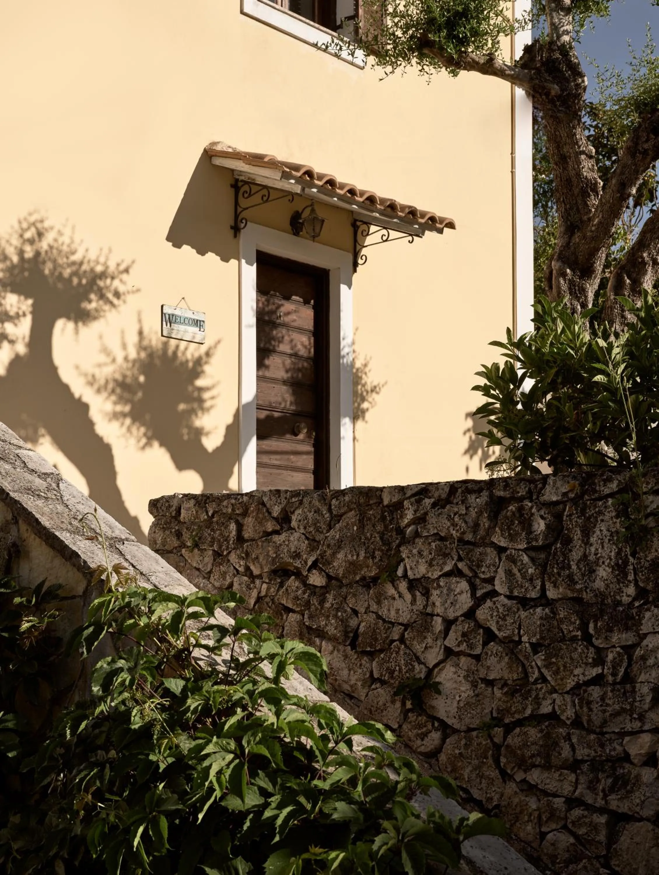 Property building in Razis Apartments