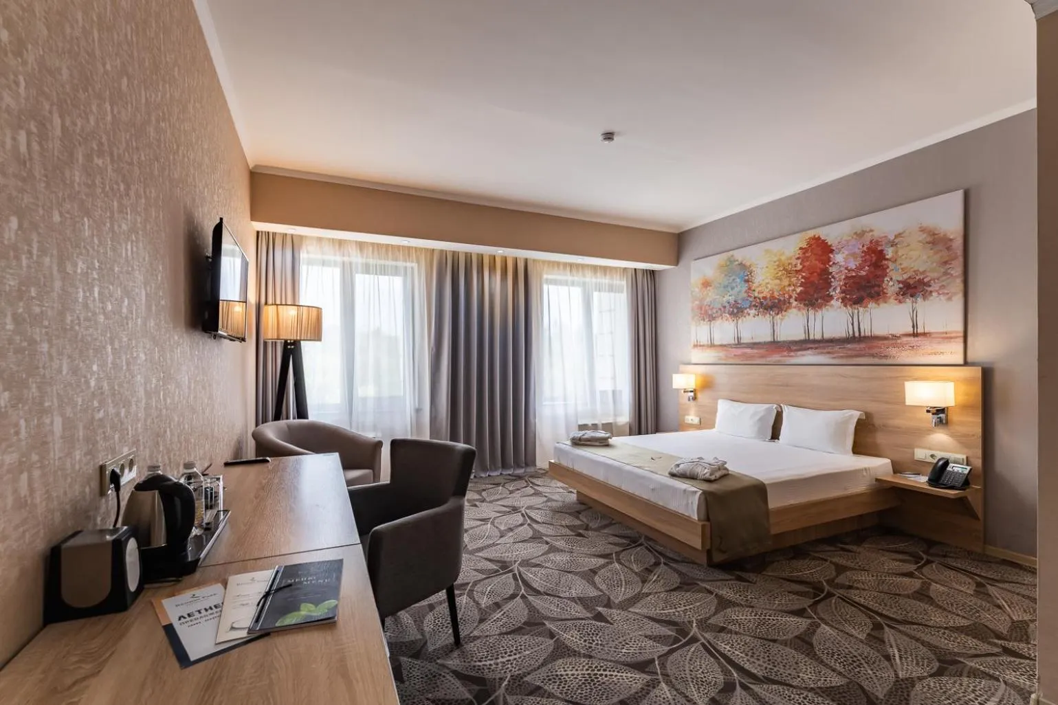 Photo of the whole room, Bed in Renion Park Hotel