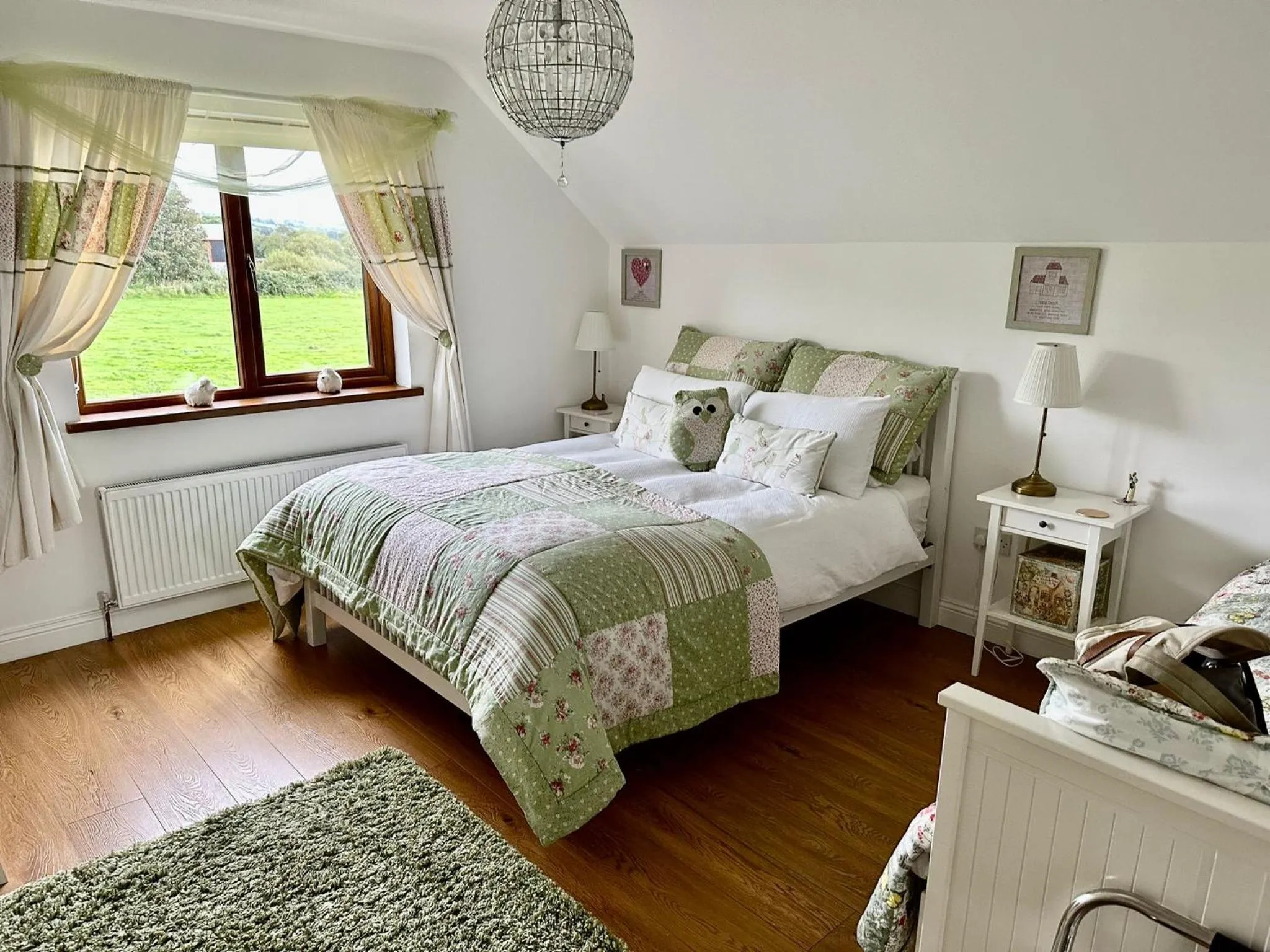 Bed in Cherrytree House B&B