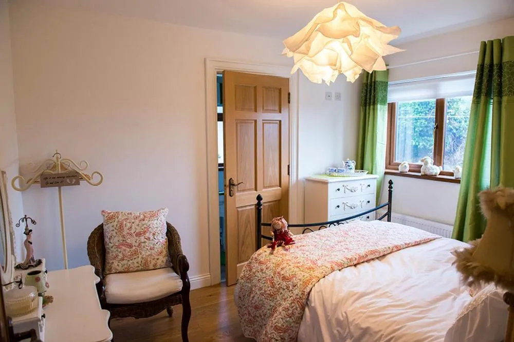 Bed in Cherrytree House B&B