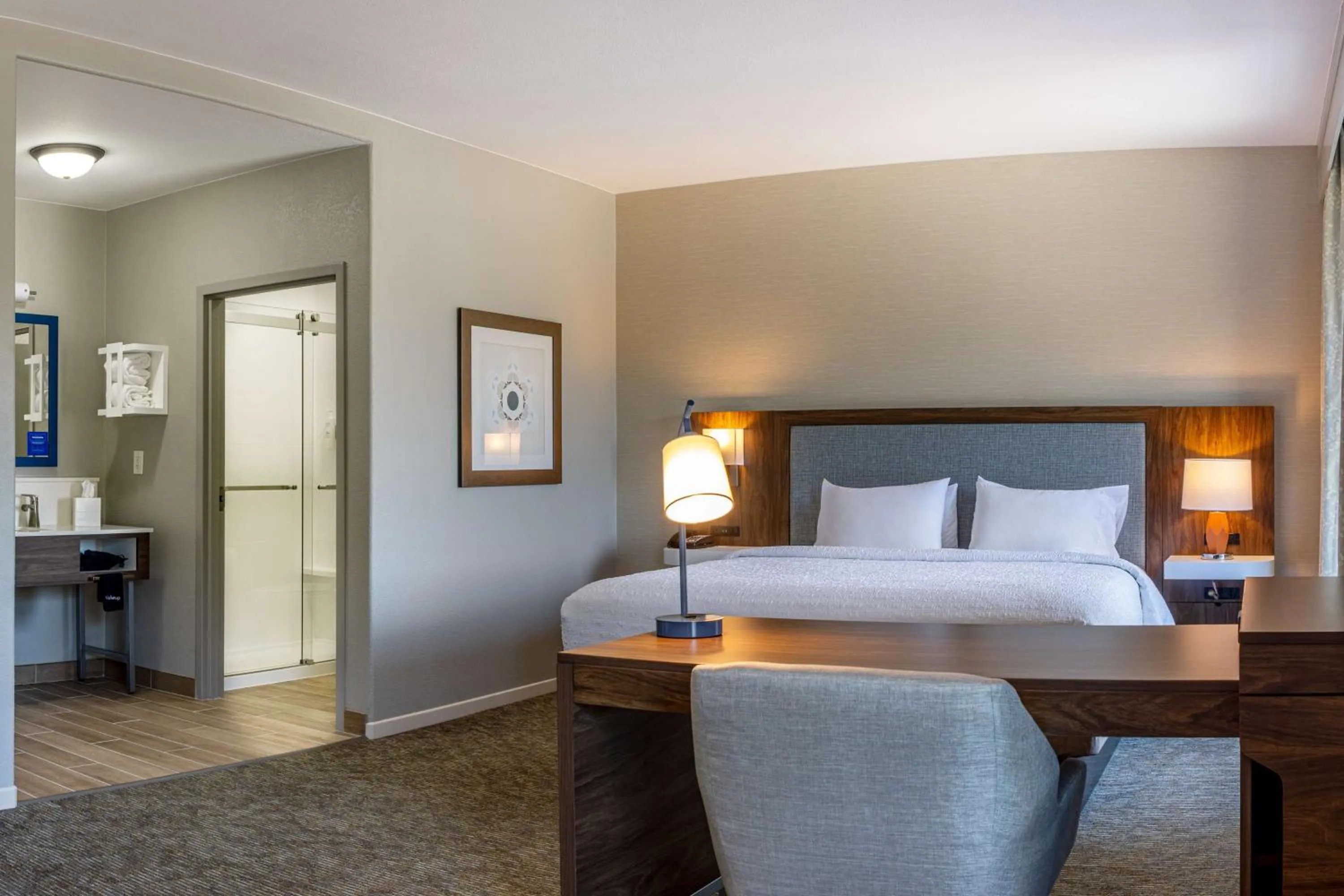 Bedroom, Bed in Hampton Inn & Suites Boerne