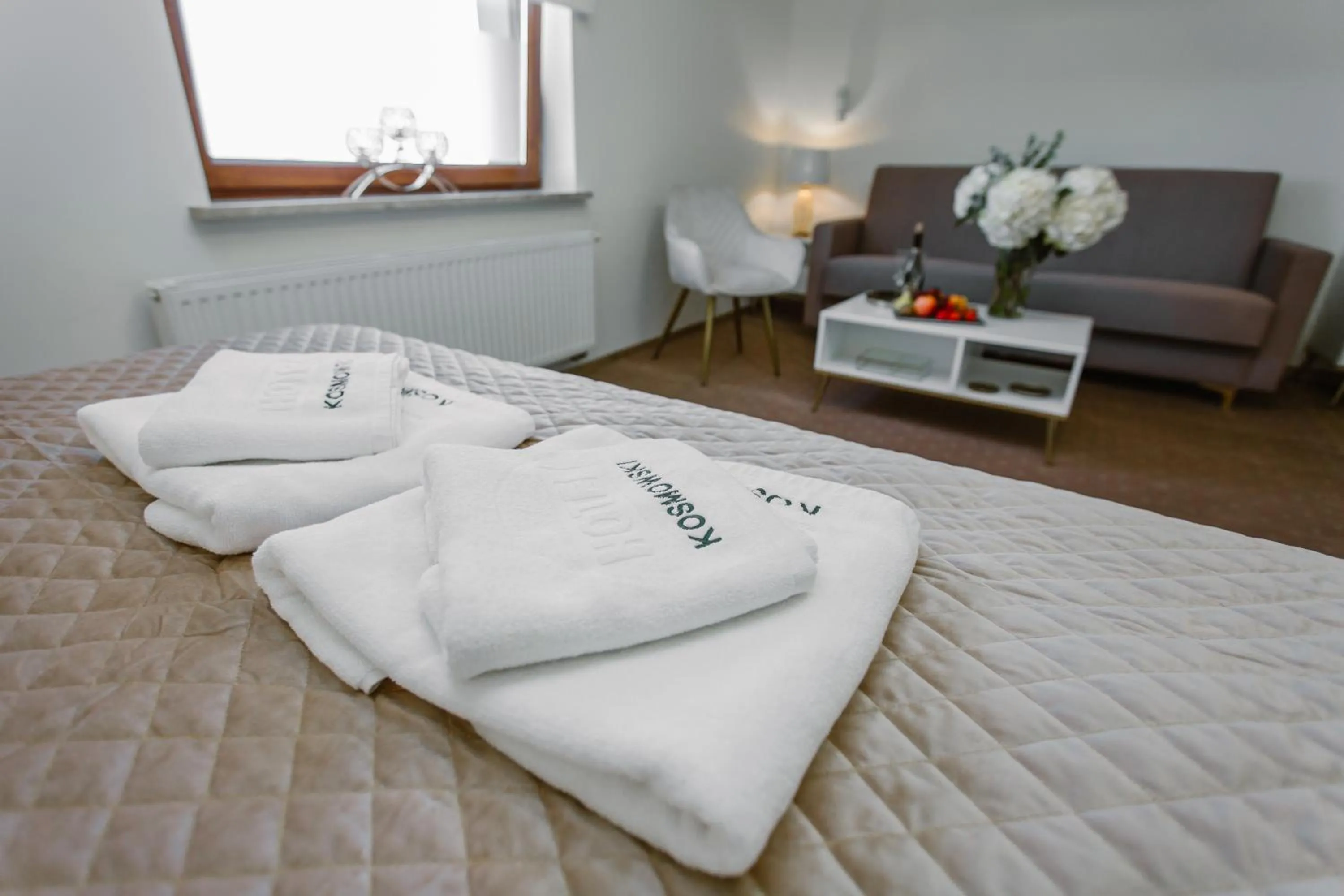 towels, Bed in Hotel Kosmowski