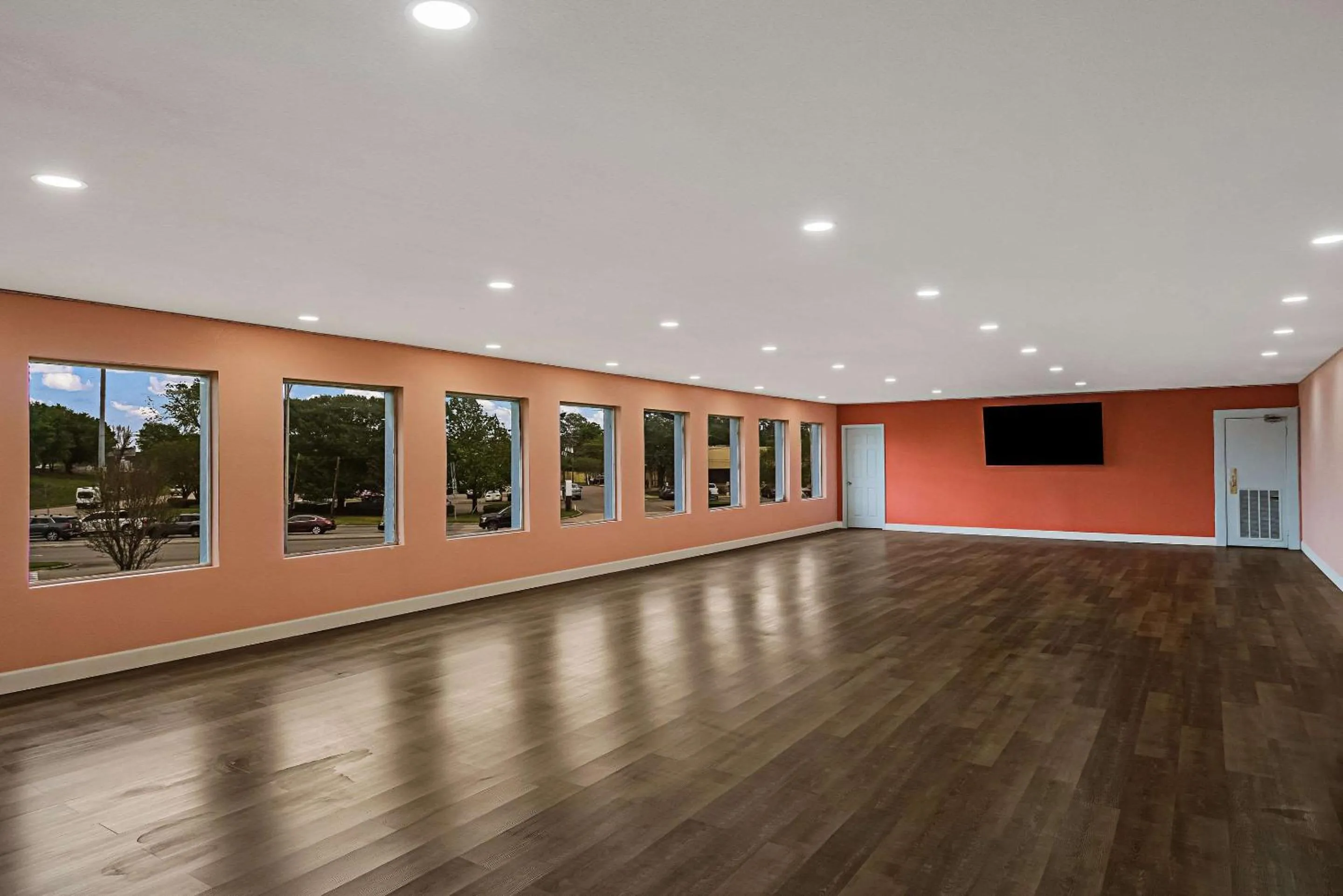 Meeting/conference room in Rodeway Inn Conference Center