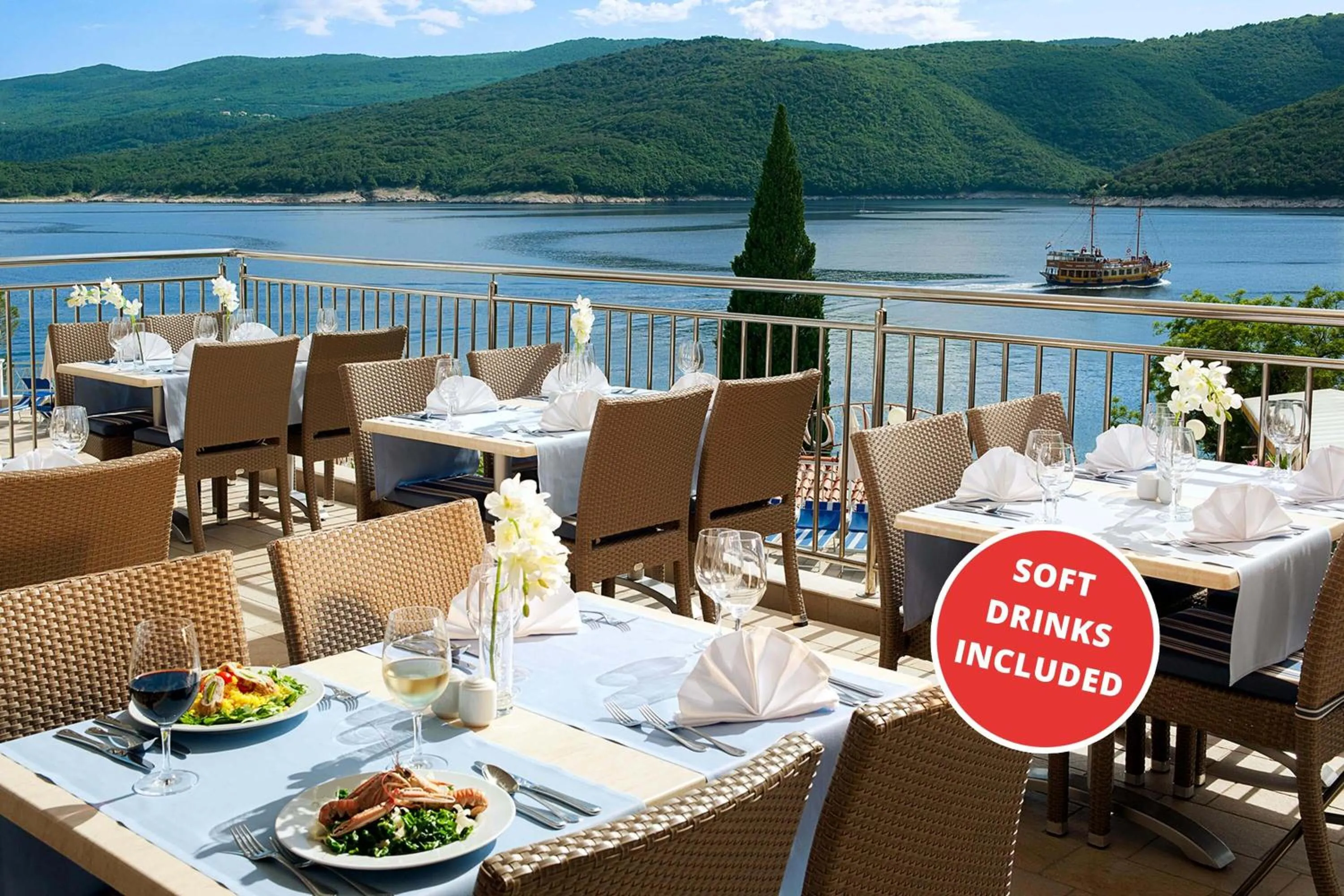 Restaurant/places to eat in Valamar Sanfior Hotel & Casa