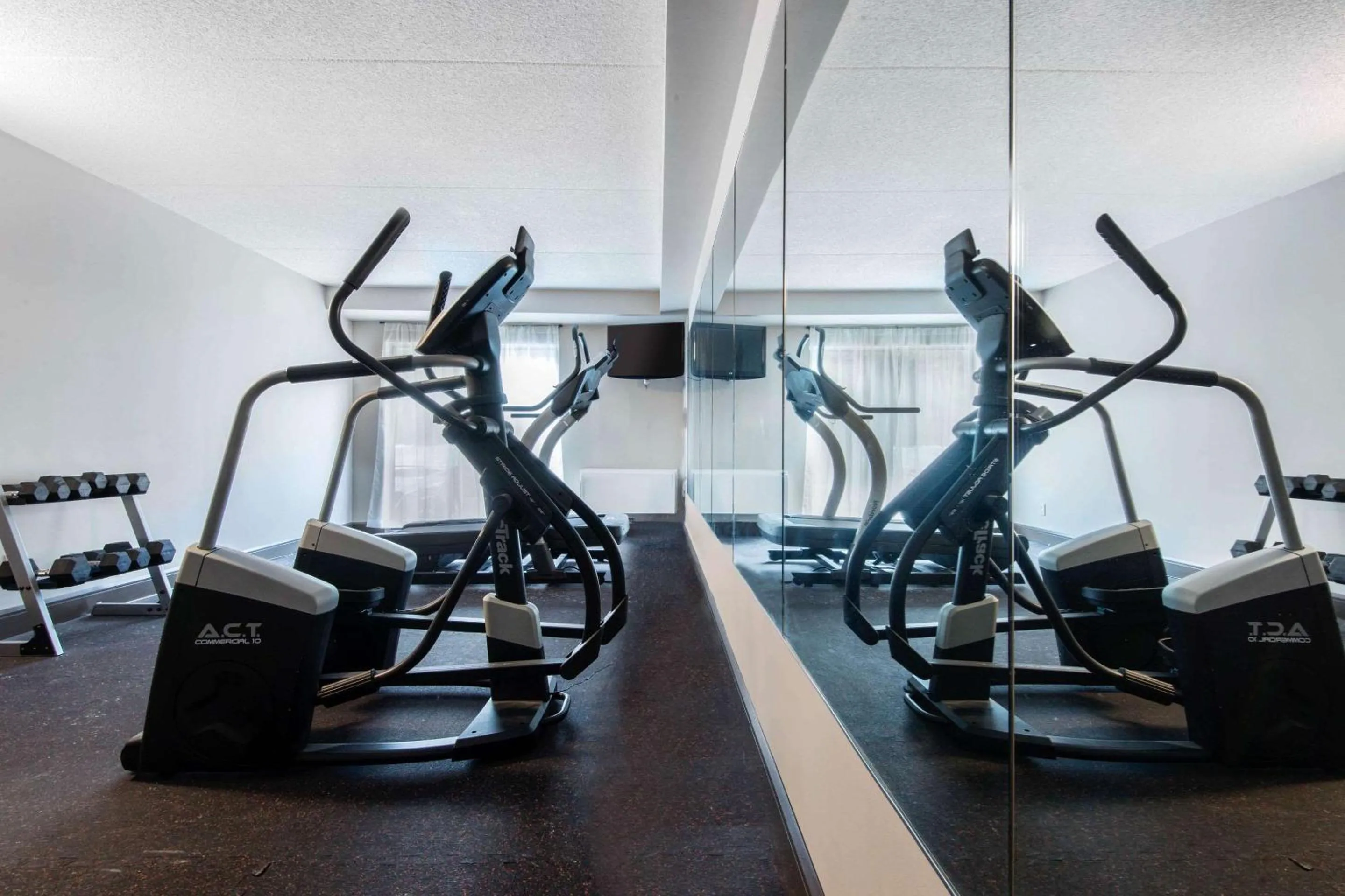 Fitness centre/facilities in Comfort Inn