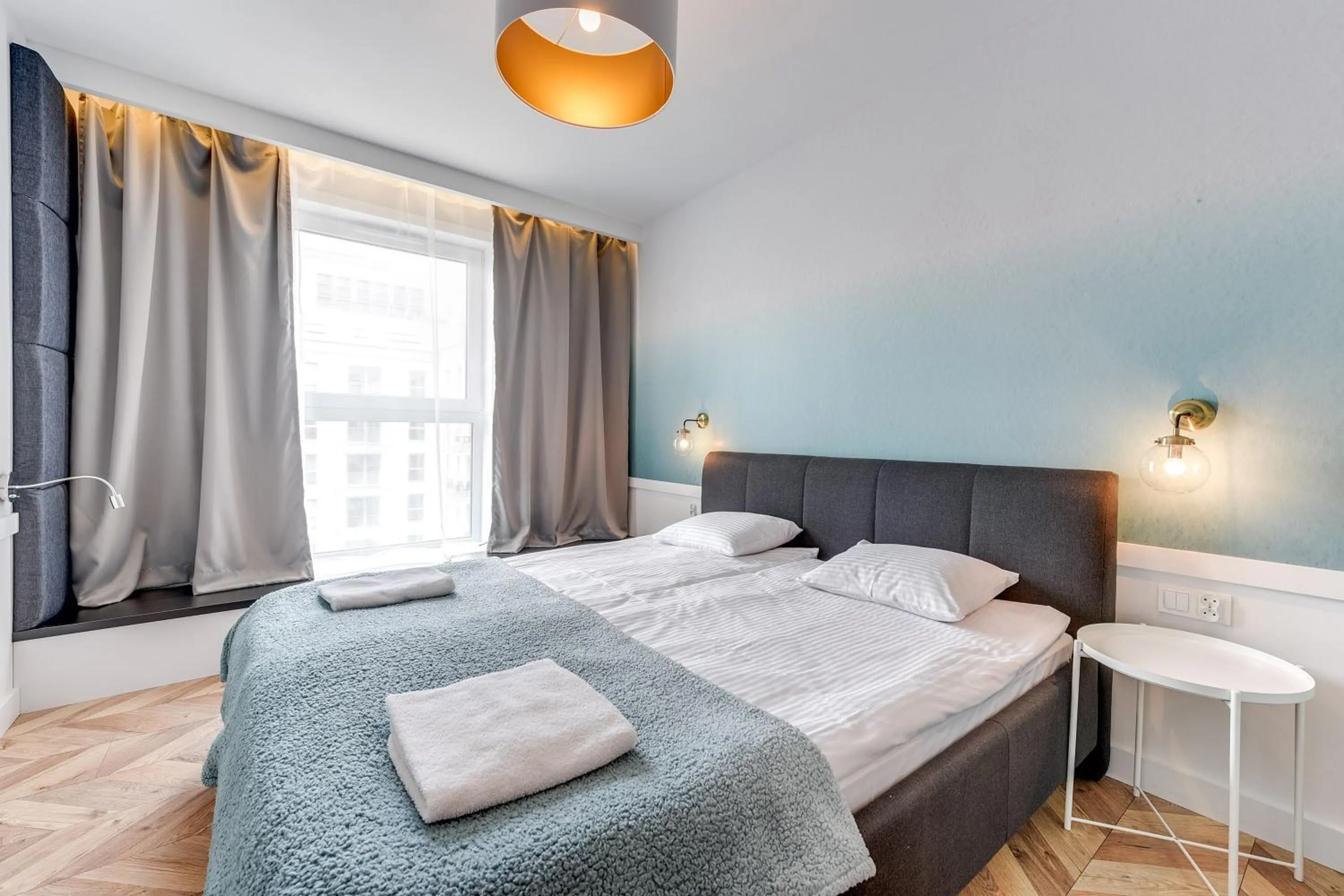 Bed in Angielska Grobla Apartinfo Apartments