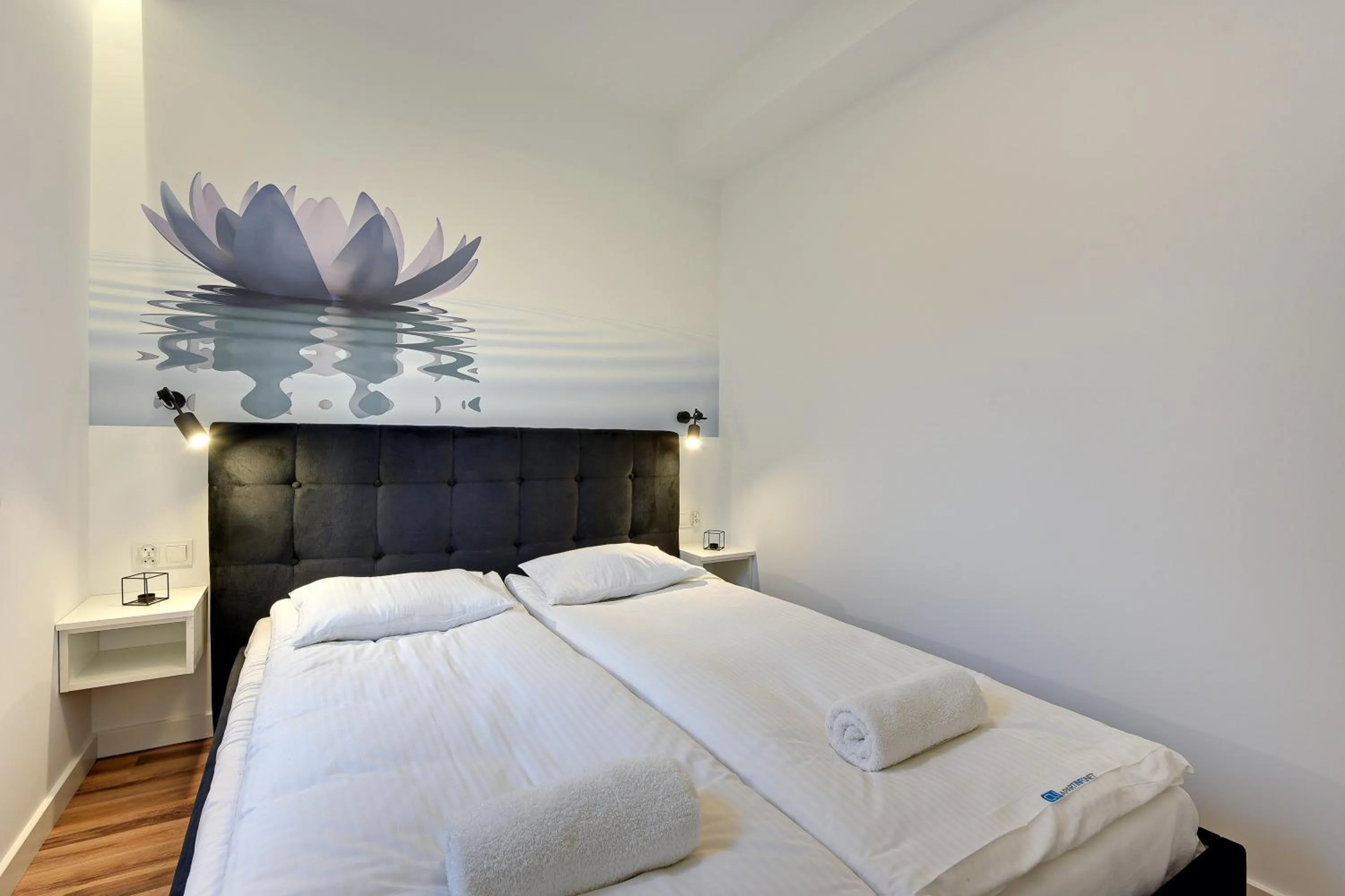 Bed in Angielska Grobla Apartinfo Apartments