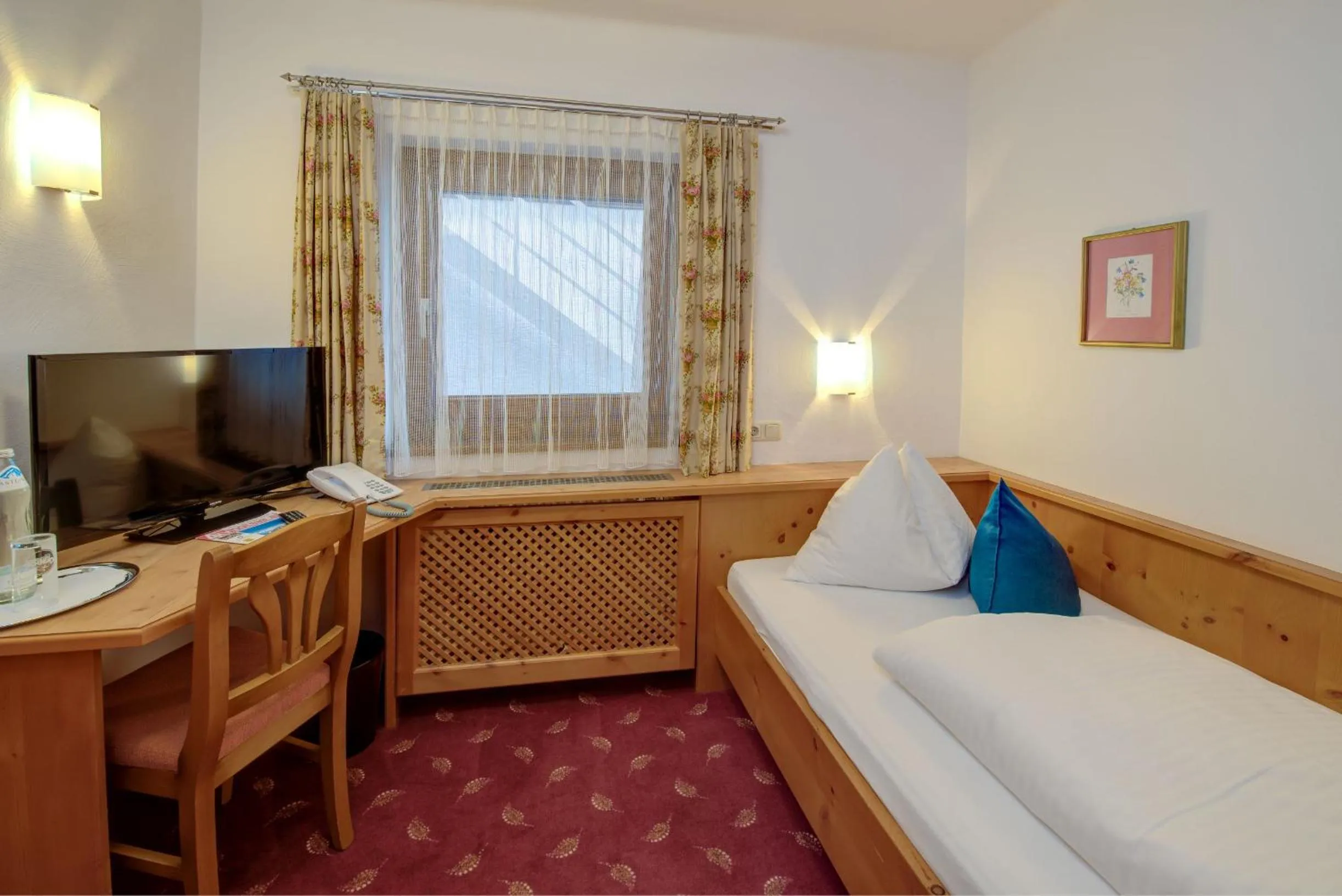 Bed in Hotel Wechselberger by Alpeffect Hotels