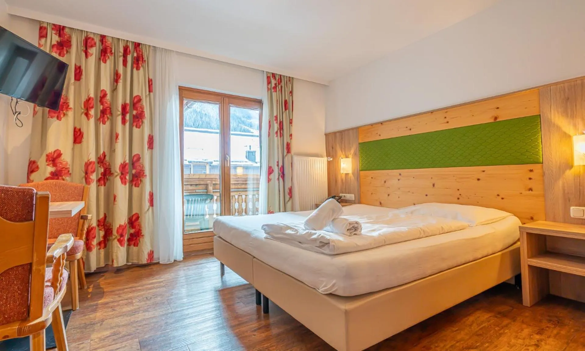 Bed in Hotel Wechselberger by Alpeffect Hotels