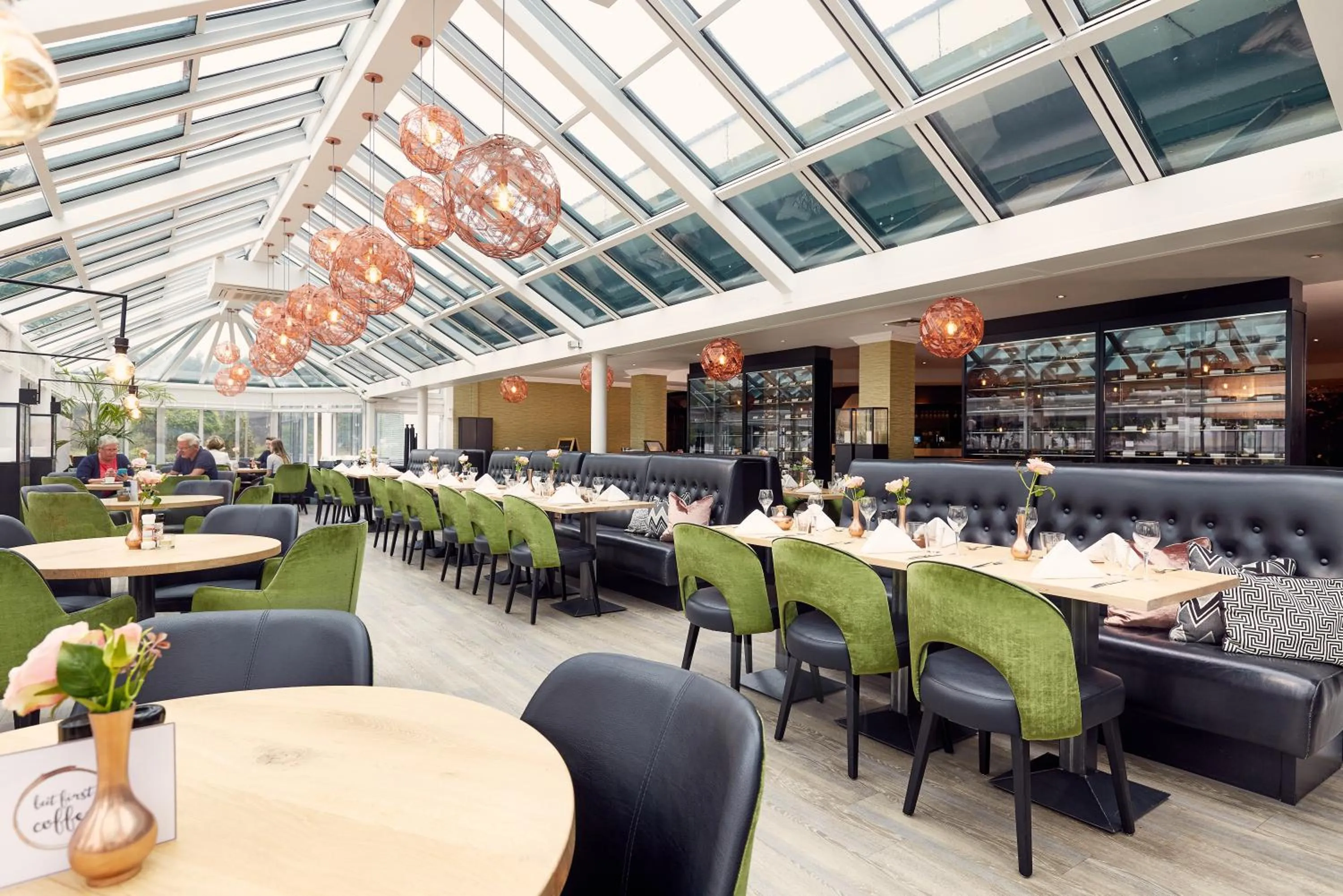 Restaurant/places to eat in Van der Valk Hotel Nazareth-Gent