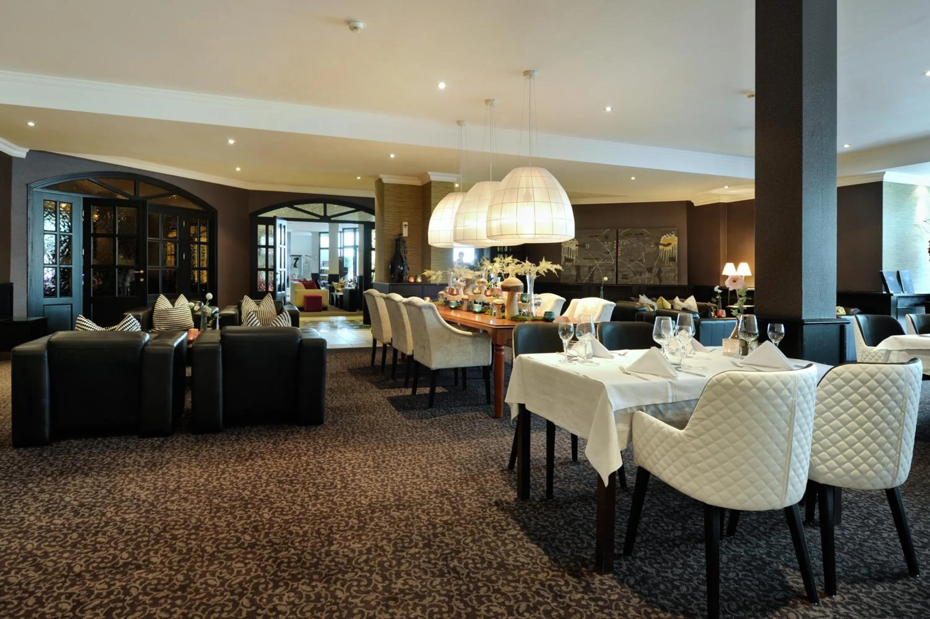 Restaurant/places to eat in Van der Valk Hotel Nazareth-Gent