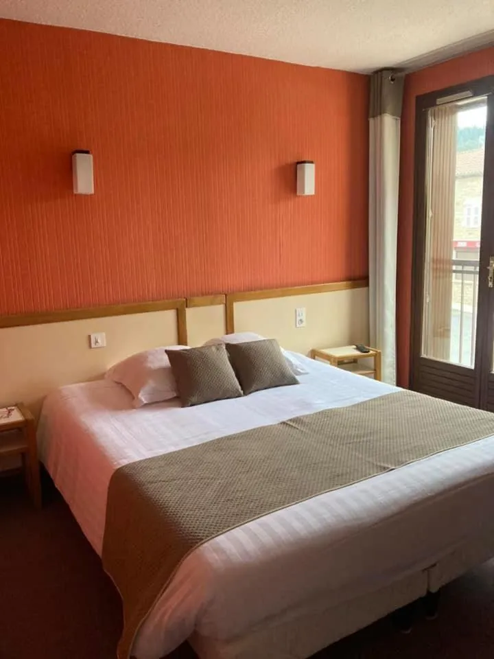 Logis Hotel Restaurant des Voyageurs