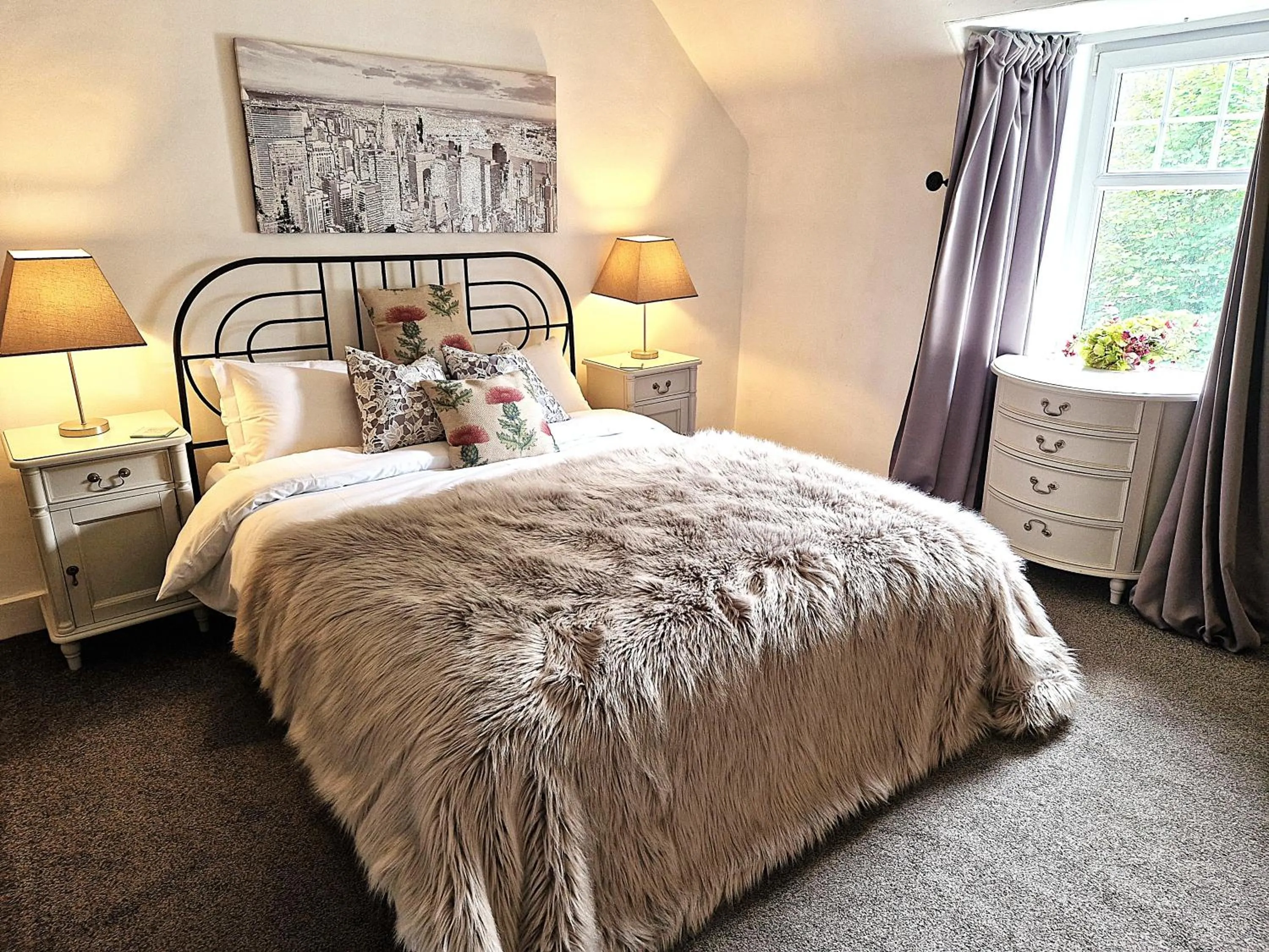 Bedroom, Bed in Eagle View Guest House