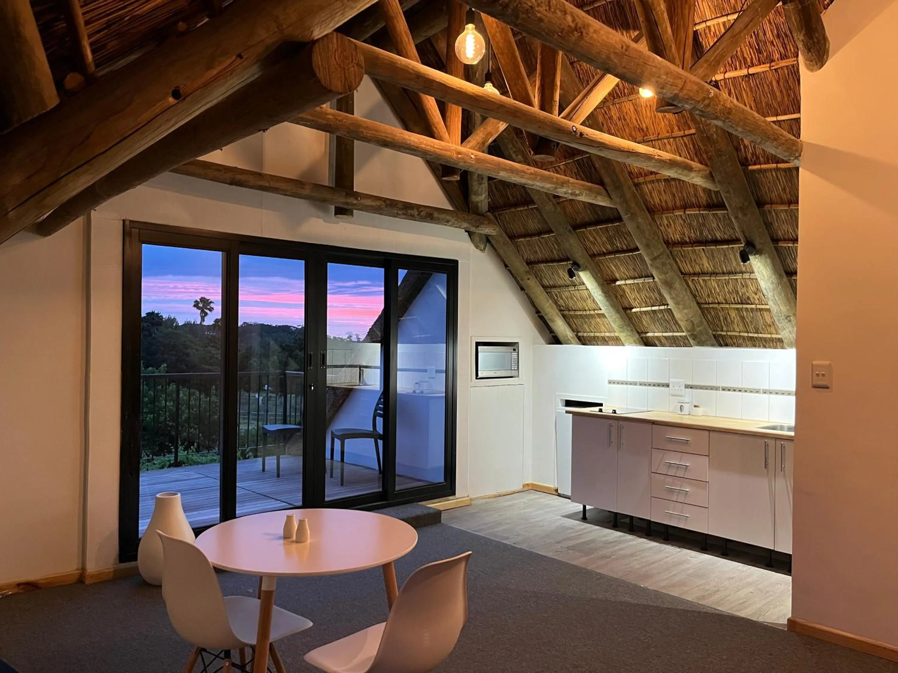 Acara Guesthouse & Cottages