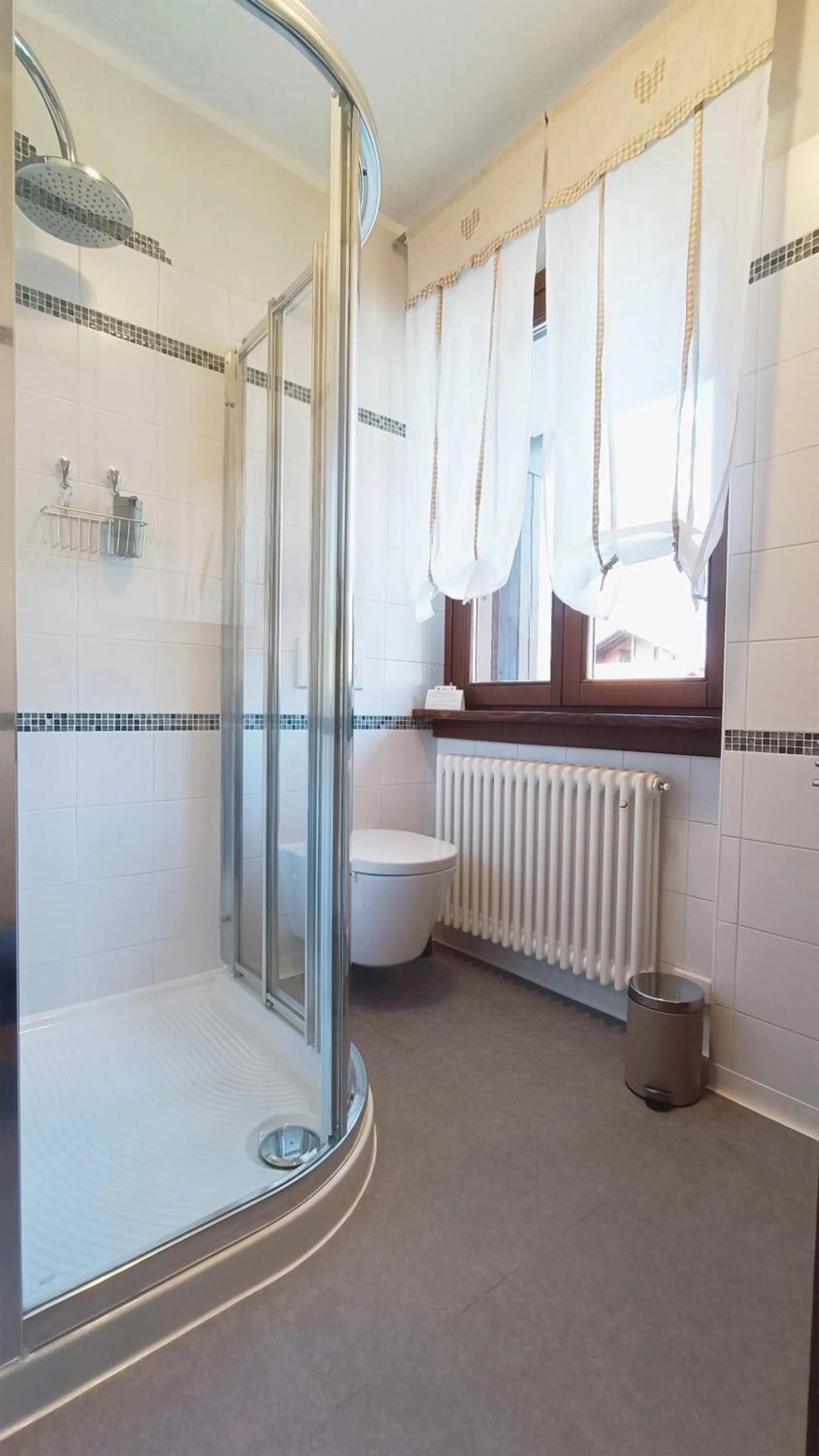 Shower in La CRI Bed & Breakfast