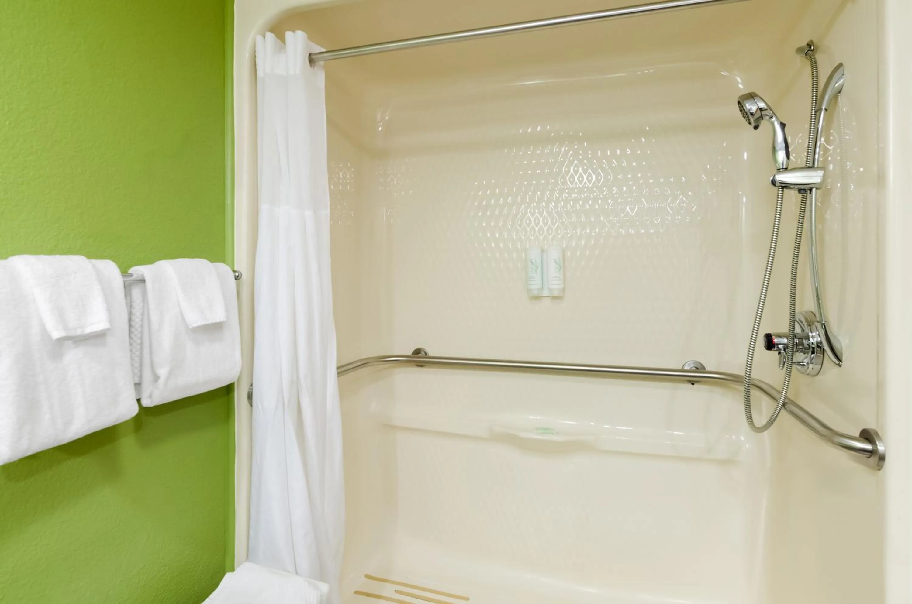 Bathroom in Sleep Inn Beaver- Beckley