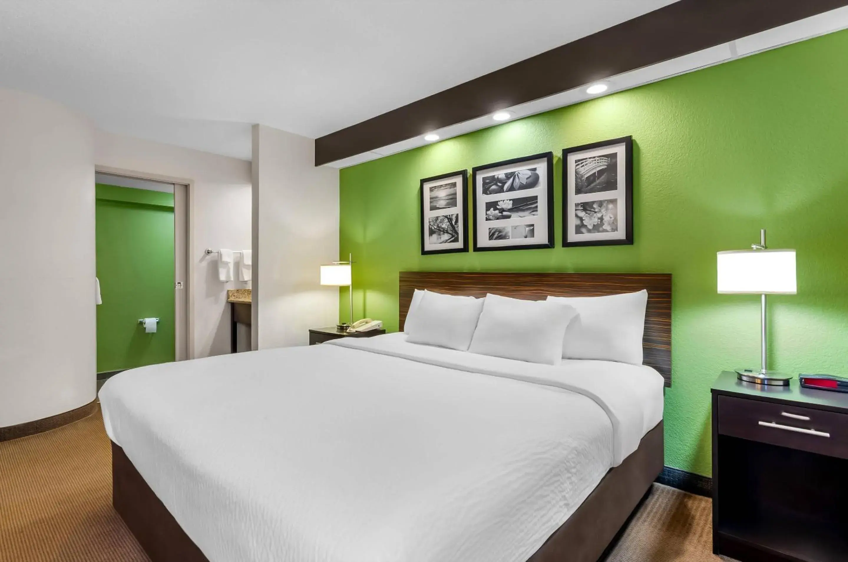 Bedroom, Bed in Sleep Inn Beaver- Beckley Bedroom, Bed in Sleep Inn Beaver- Beckley