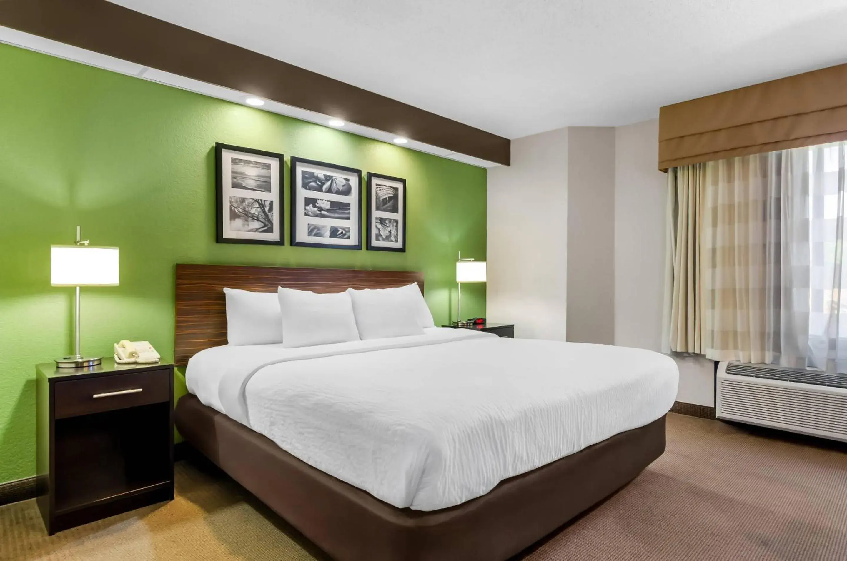 Bedroom, Bed in Sleep Inn Beaver- Beckley Bedroom, Bed in Sleep Inn Beaver- Beckley