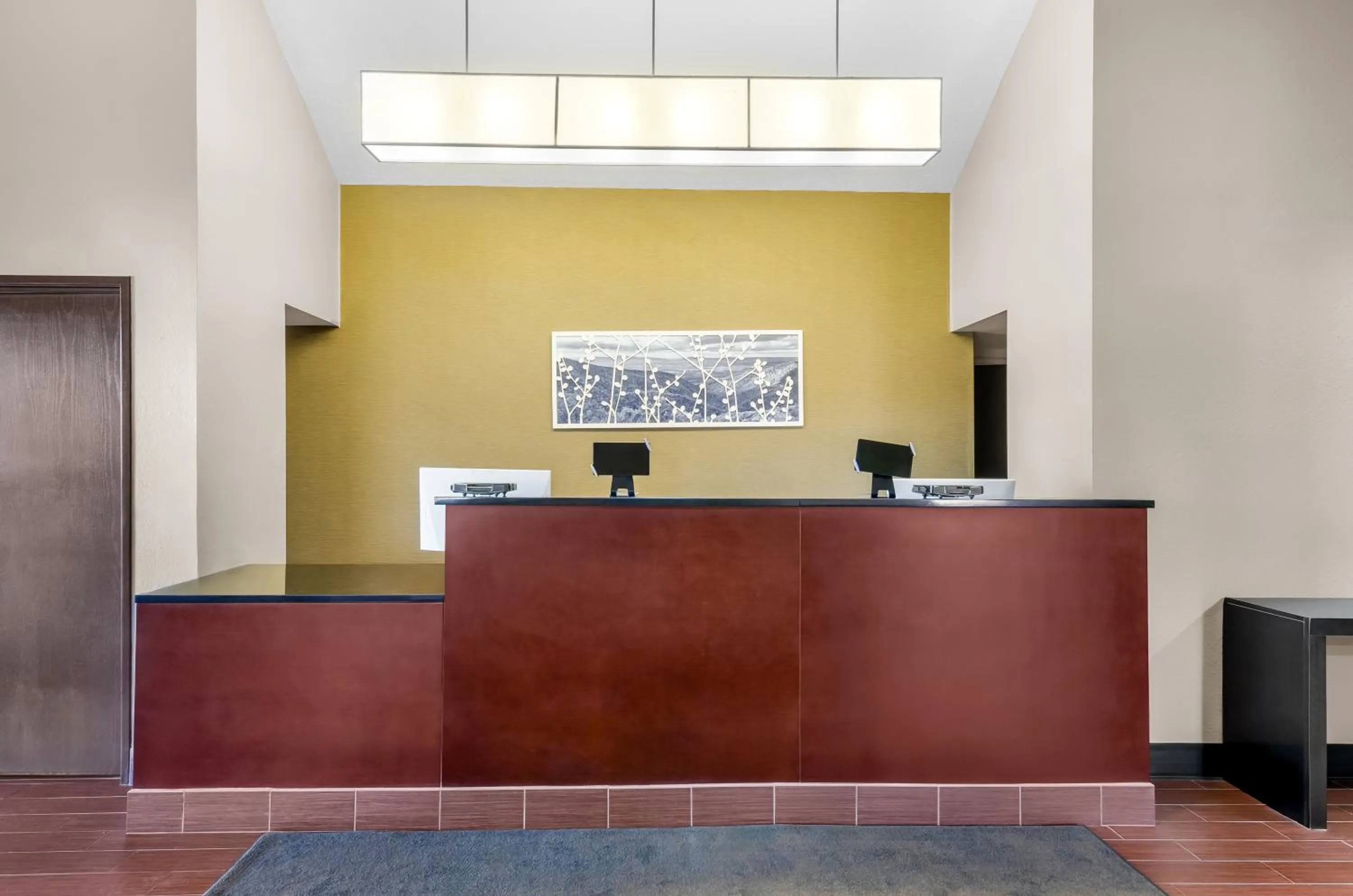 Lobby or reception in Sleep Inn Beaver- Beckley