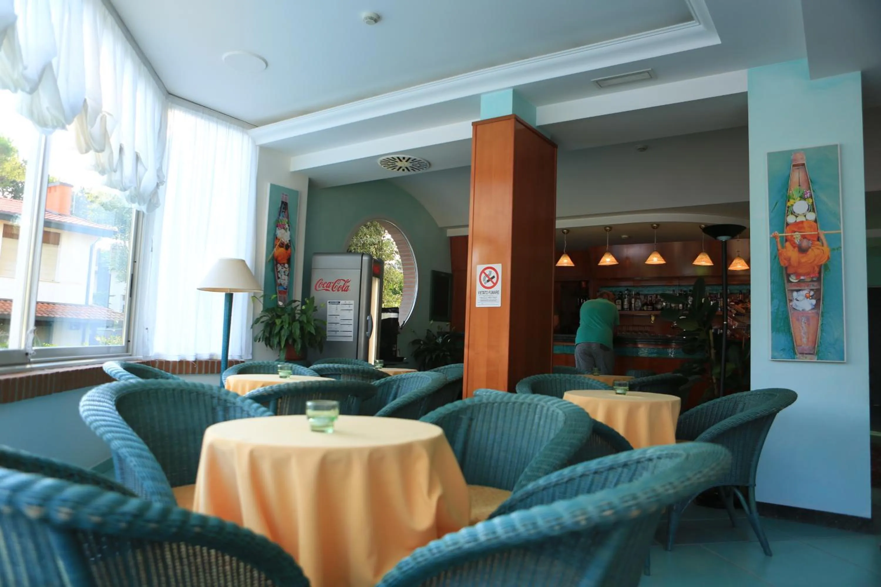 Lounge or bar in Hotel Alisei
