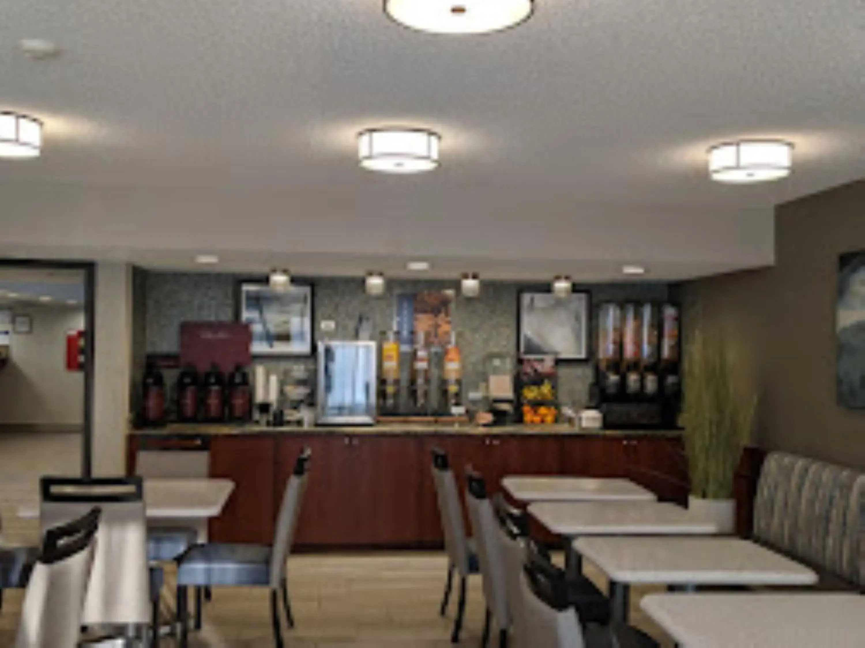 Breakfast in Best Western Tallahassee Downtown Inn and Suites Breakfast in Best Western Tallahassee Downtown Inn and Suites