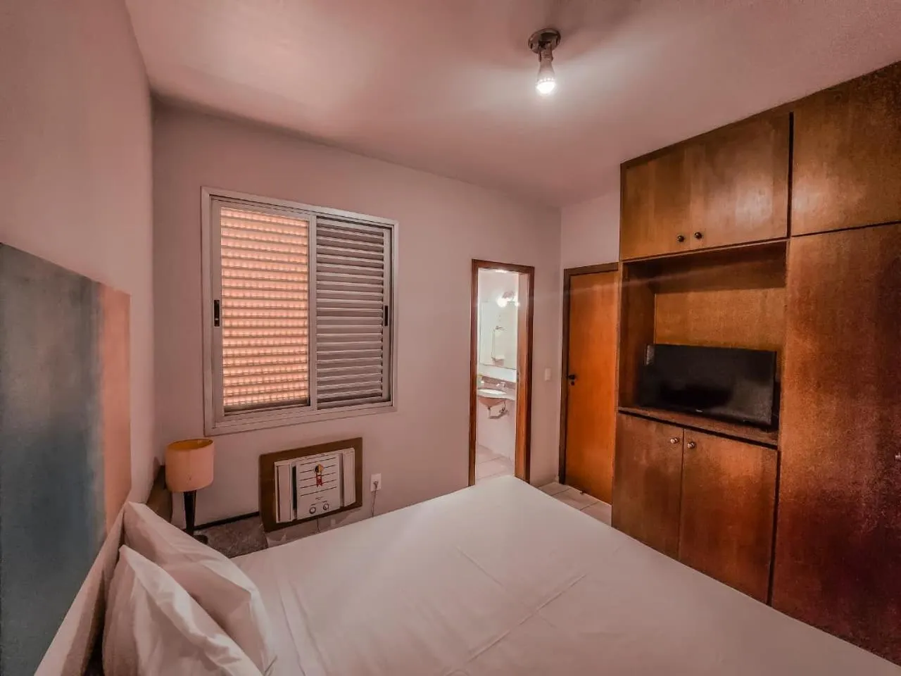 Bed in Pampulha Flat