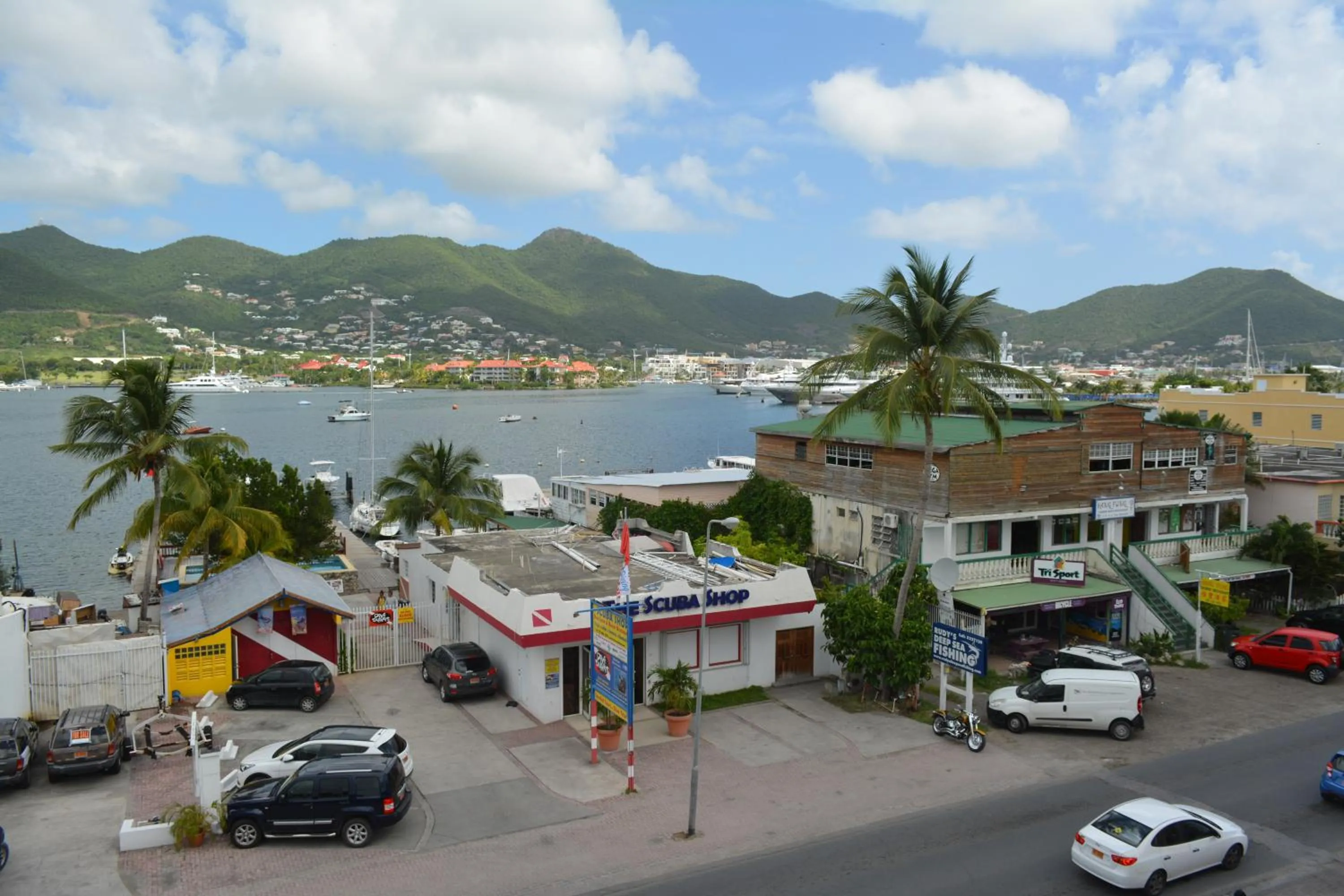 Lake view in Travel Inn Hotel Simpson Bay
