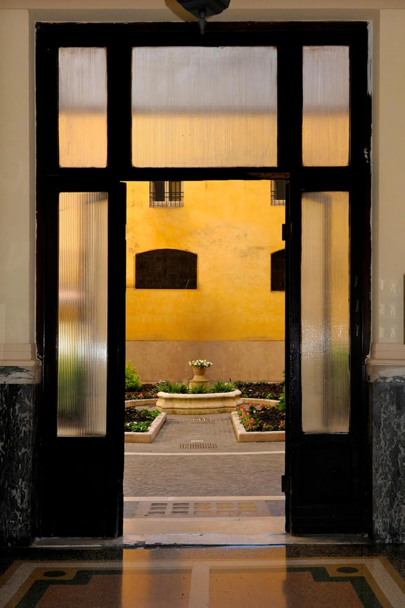 Facade/entrance in Dea Suite Roma