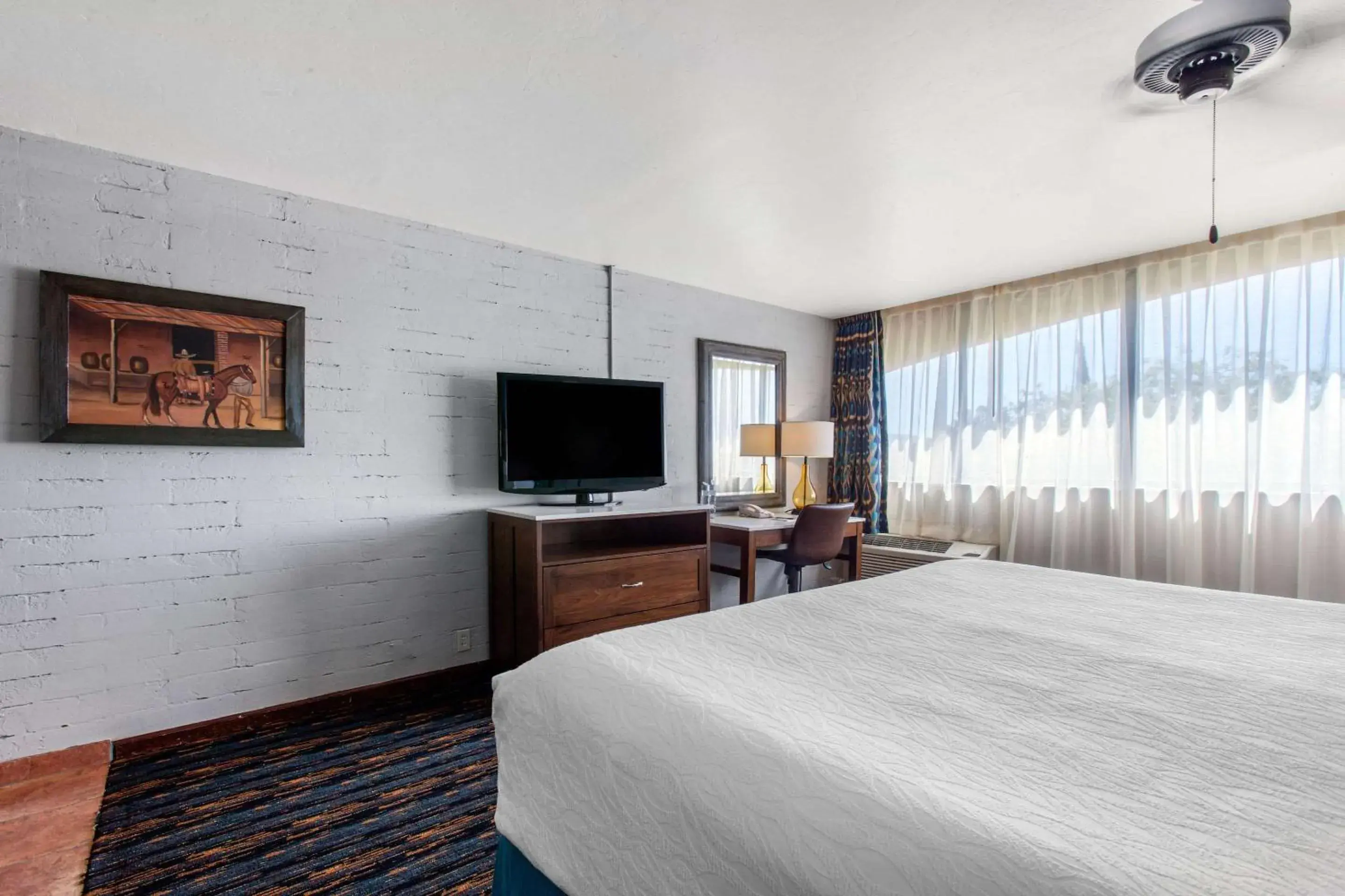 King Suite in La Posada Lodge & Casitas, an Ascend Collection Hotel King Suite in La Posada Lodge & Casitas, an Ascend Collection Hotel