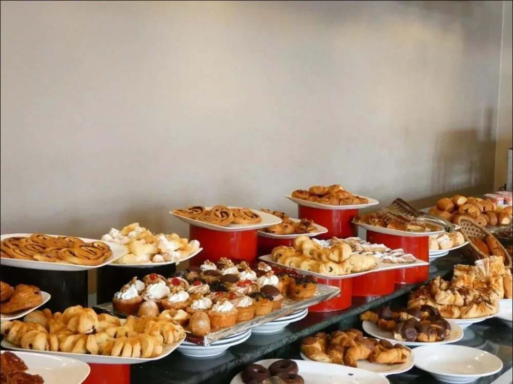 Breakfast in Le Zenith Hotel Oran